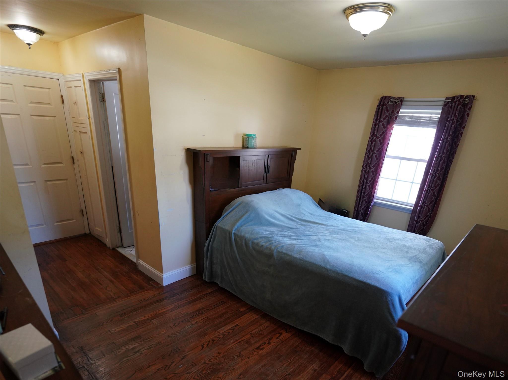 Single Family Emerson  Nassau County, NY 11510, MLS-897019-16