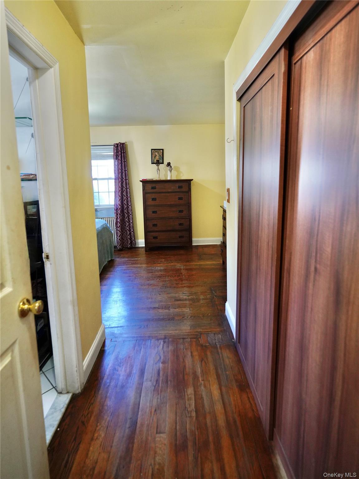 Single Family Emerson  Nassau County, NY 11510, MLS-897019-17