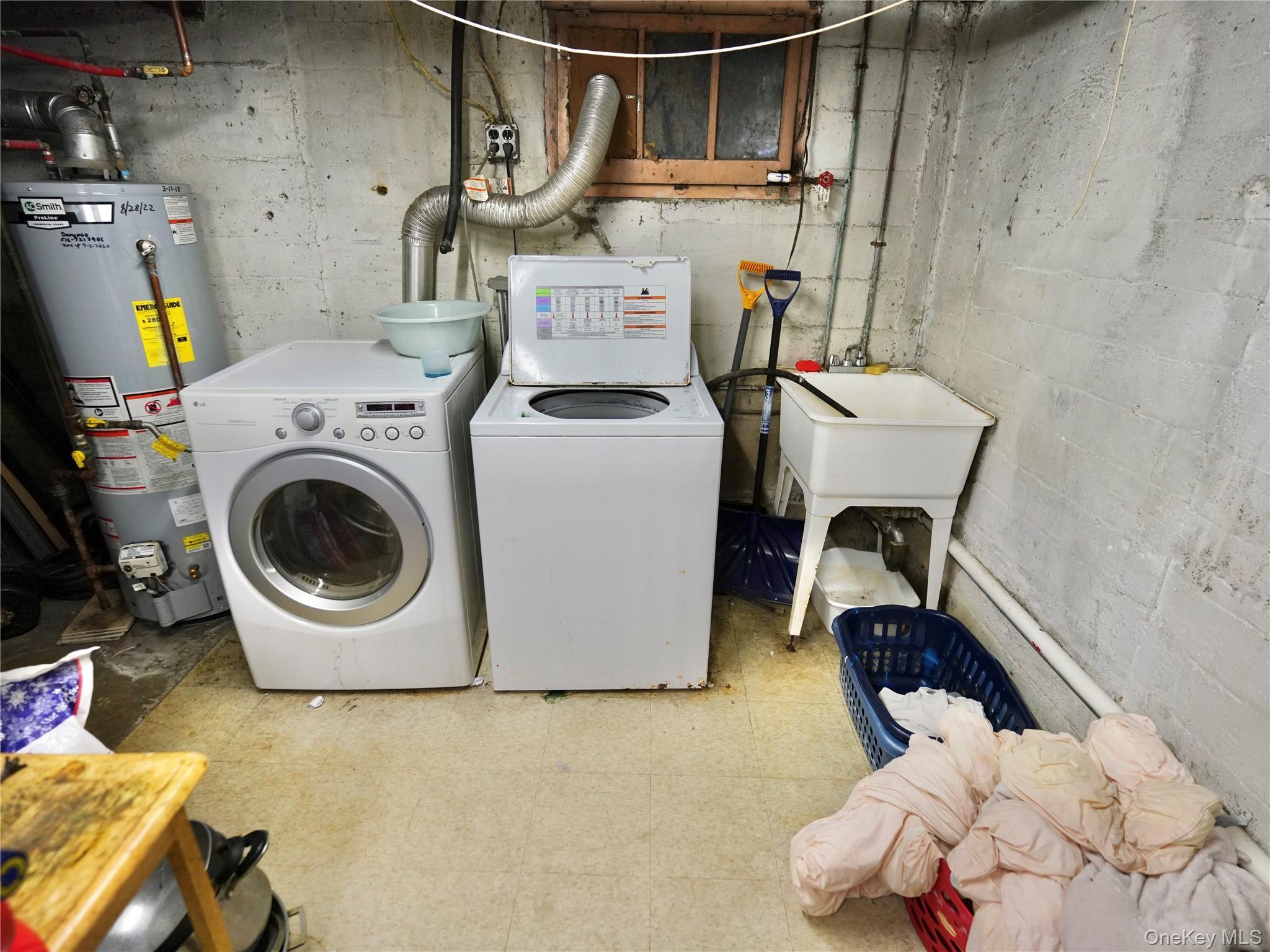 Single Family Emerson  Nassau County, NY 11510, MLS-897019-33