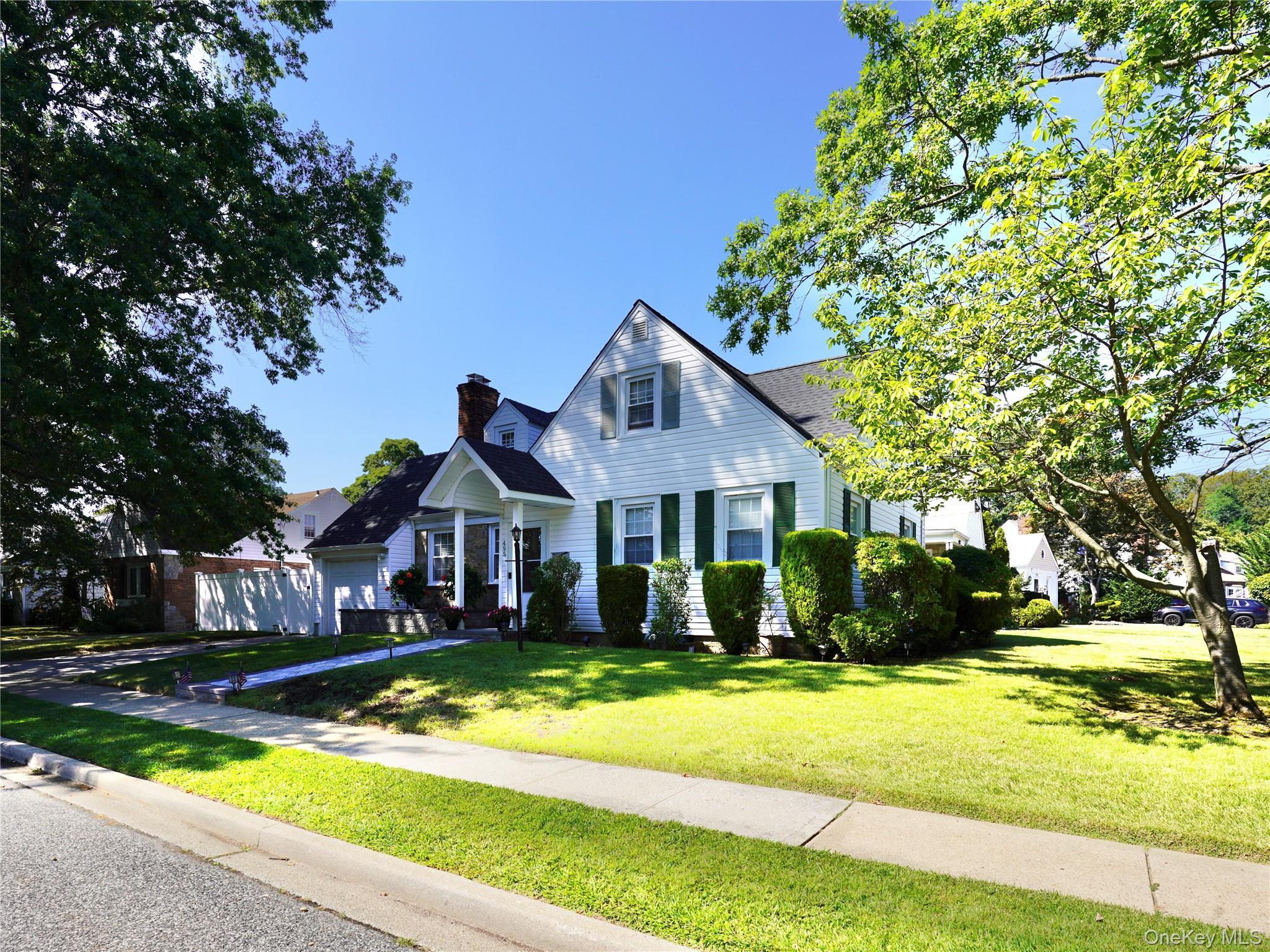 Single Family Emerson  Nassau County, NY 11510, MLS-897019-5