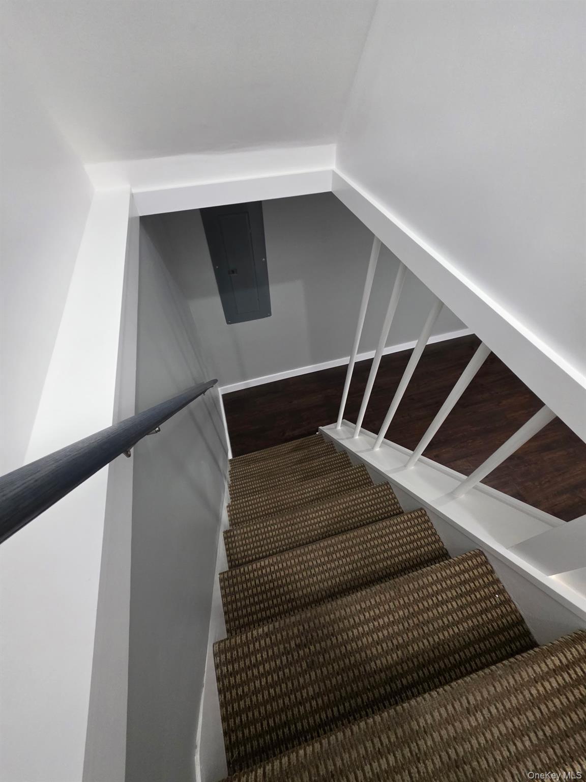 Single Family Alder Nassau County, NY 11710, MLS-897020-14