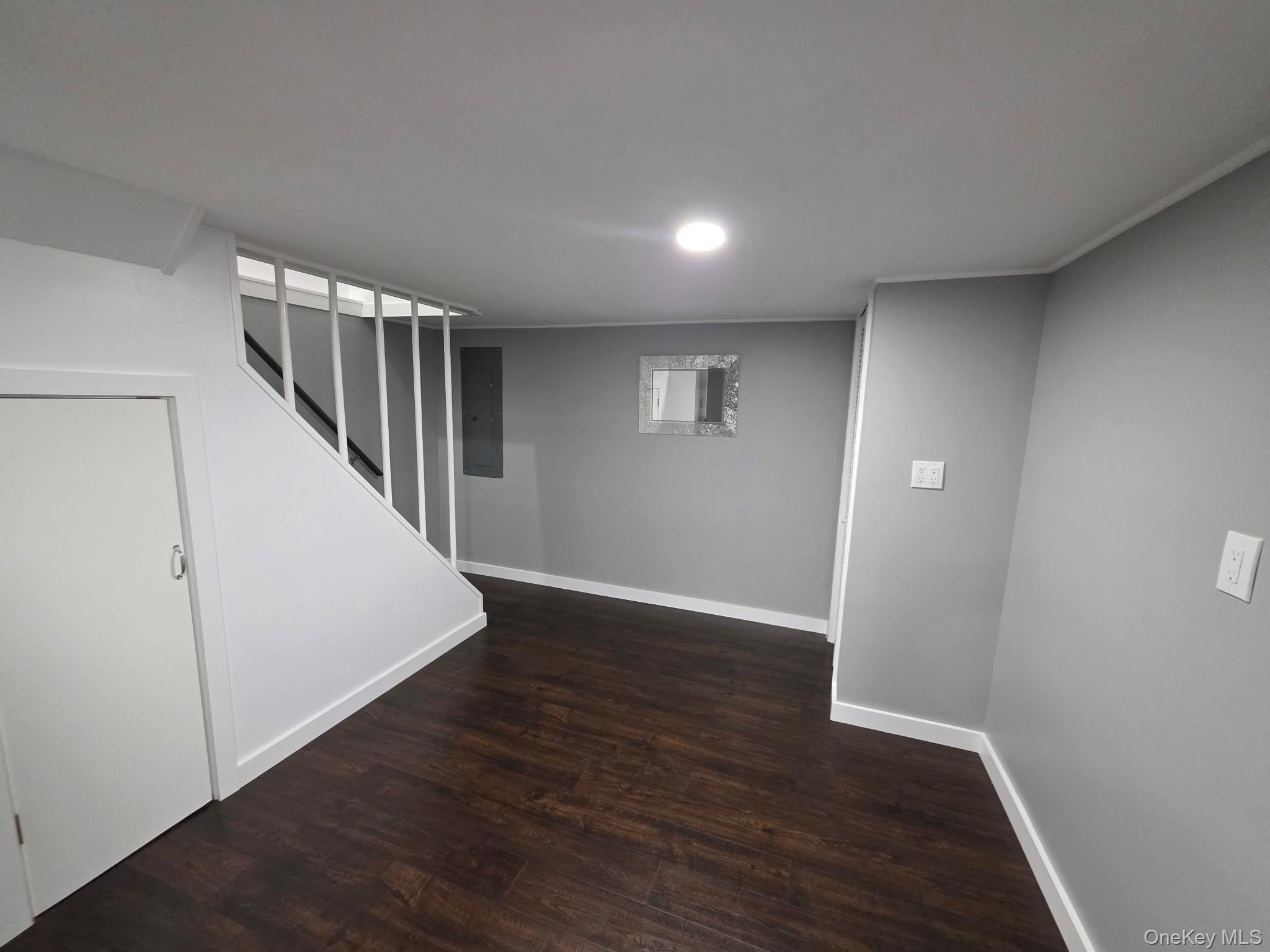 Single Family Alder Nassau County, NY 11710, MLS-897020-15