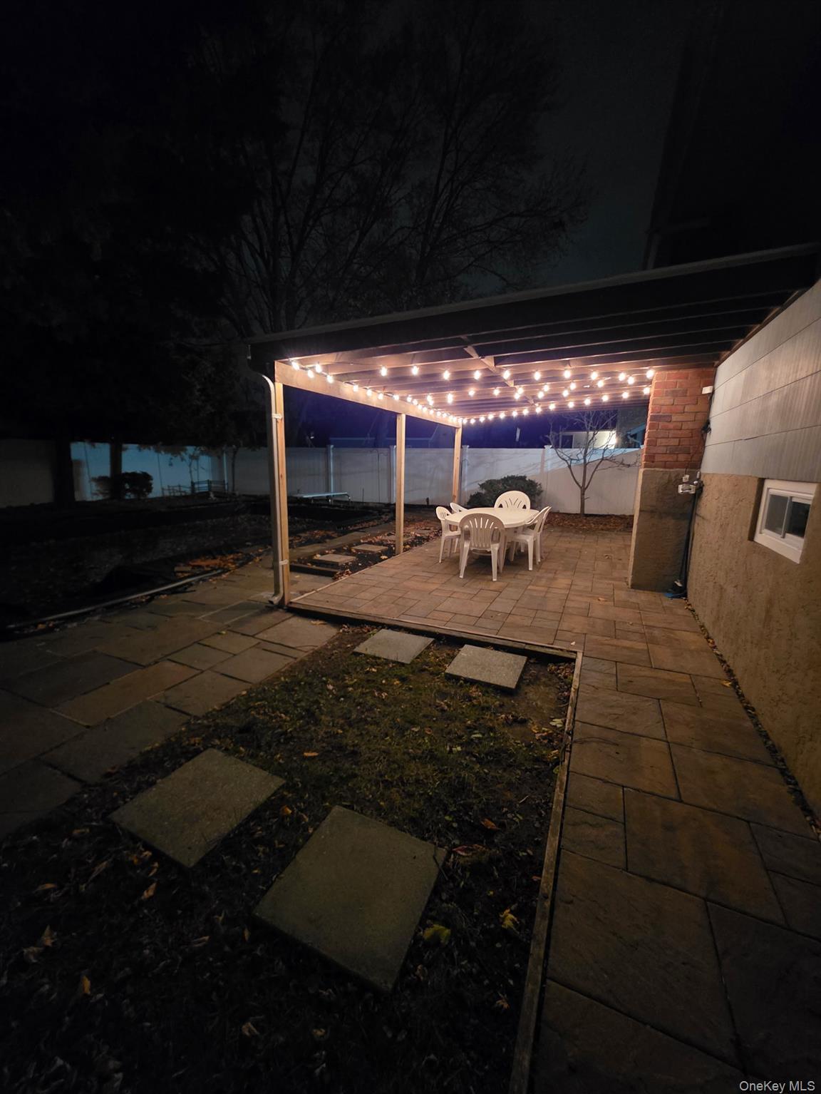 Single Family Alder  Nassau County, NY 11710, MLS-897020-31