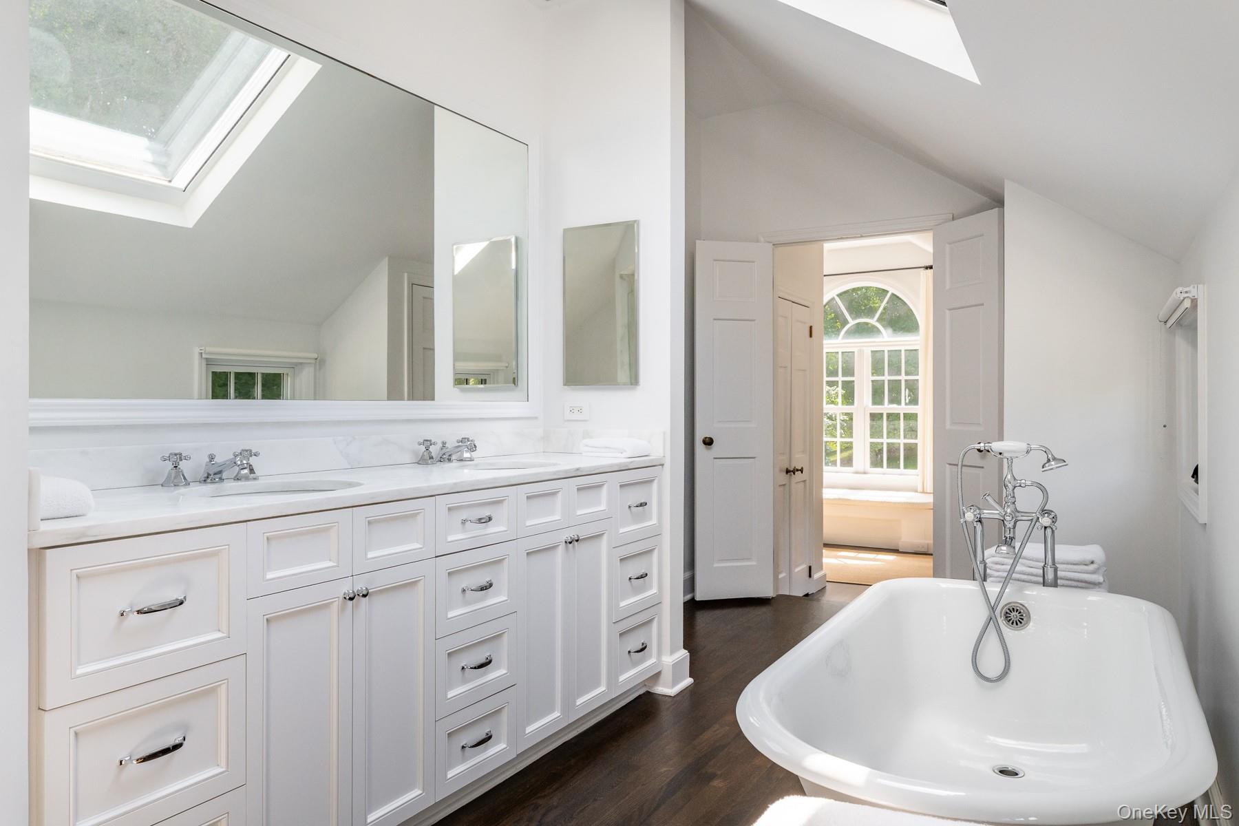 Single Family Baldwin Westchester County, NY 10549, MLS-897023-21