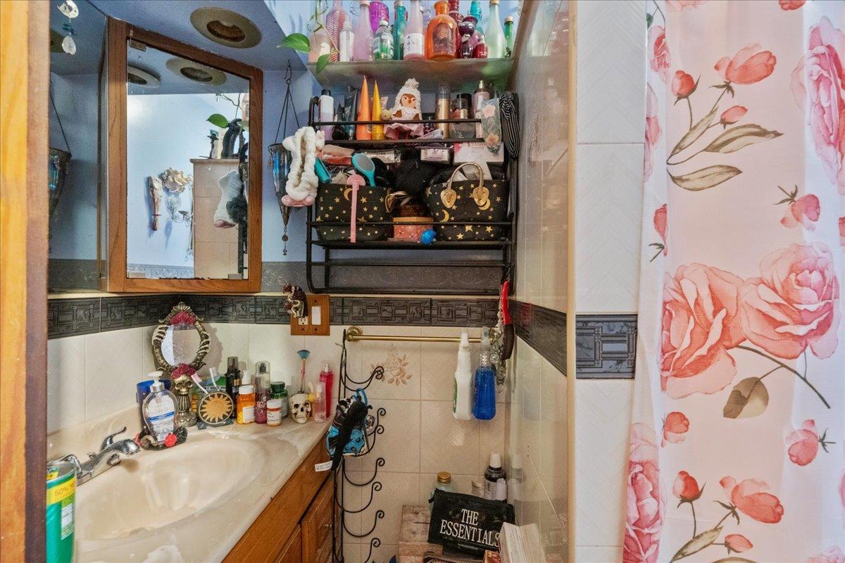 Single Family 102nd  Queens, NY 11416, MLS-897089-24