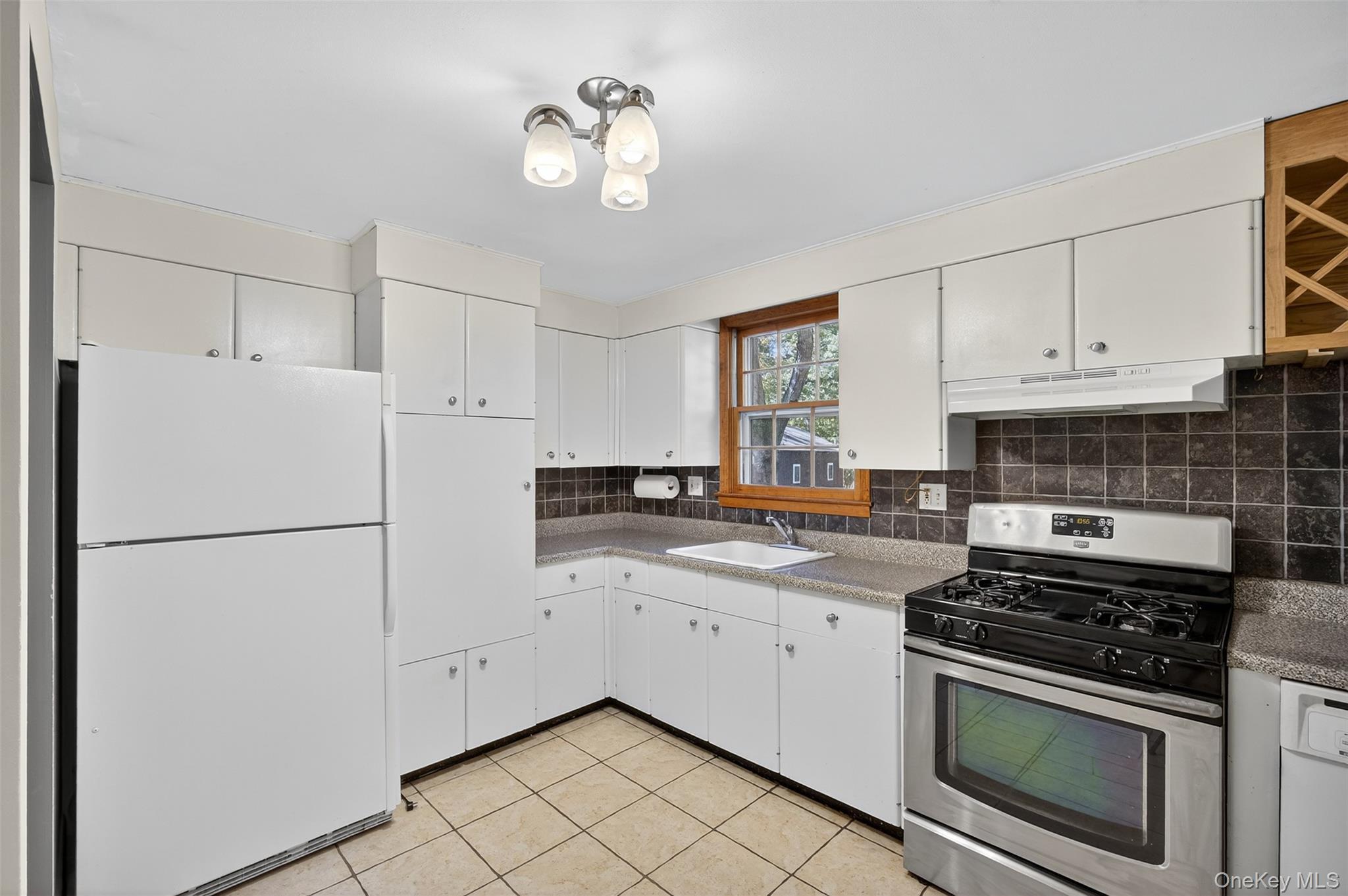 Single Family Martin  Dutchess County, NY 12540, MLS-897124-14