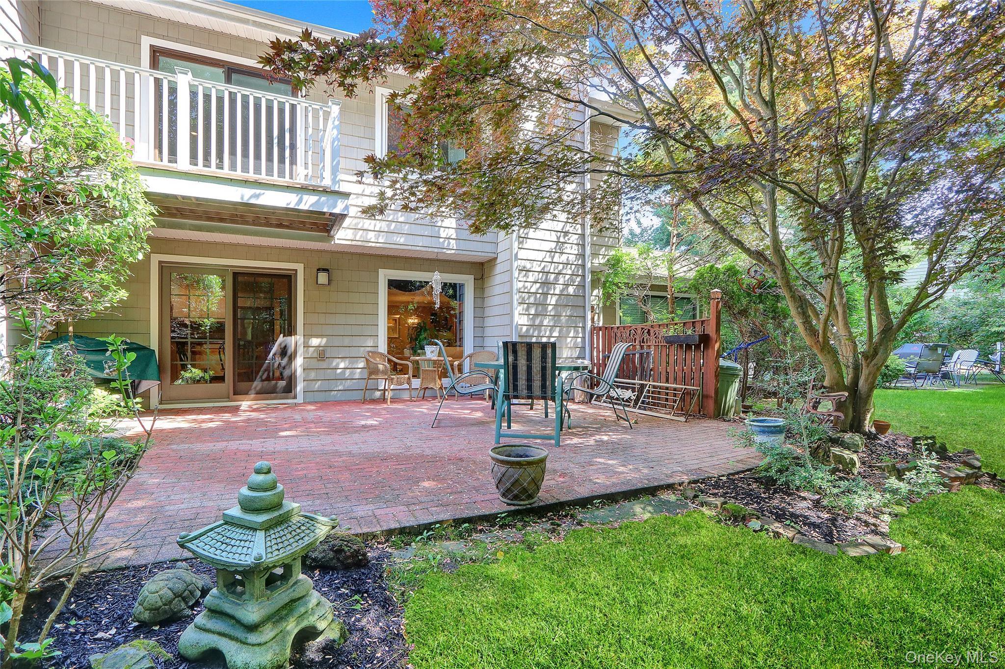 Condo Boathouse  Suffolk County, NY 11706, MLS-897125-29