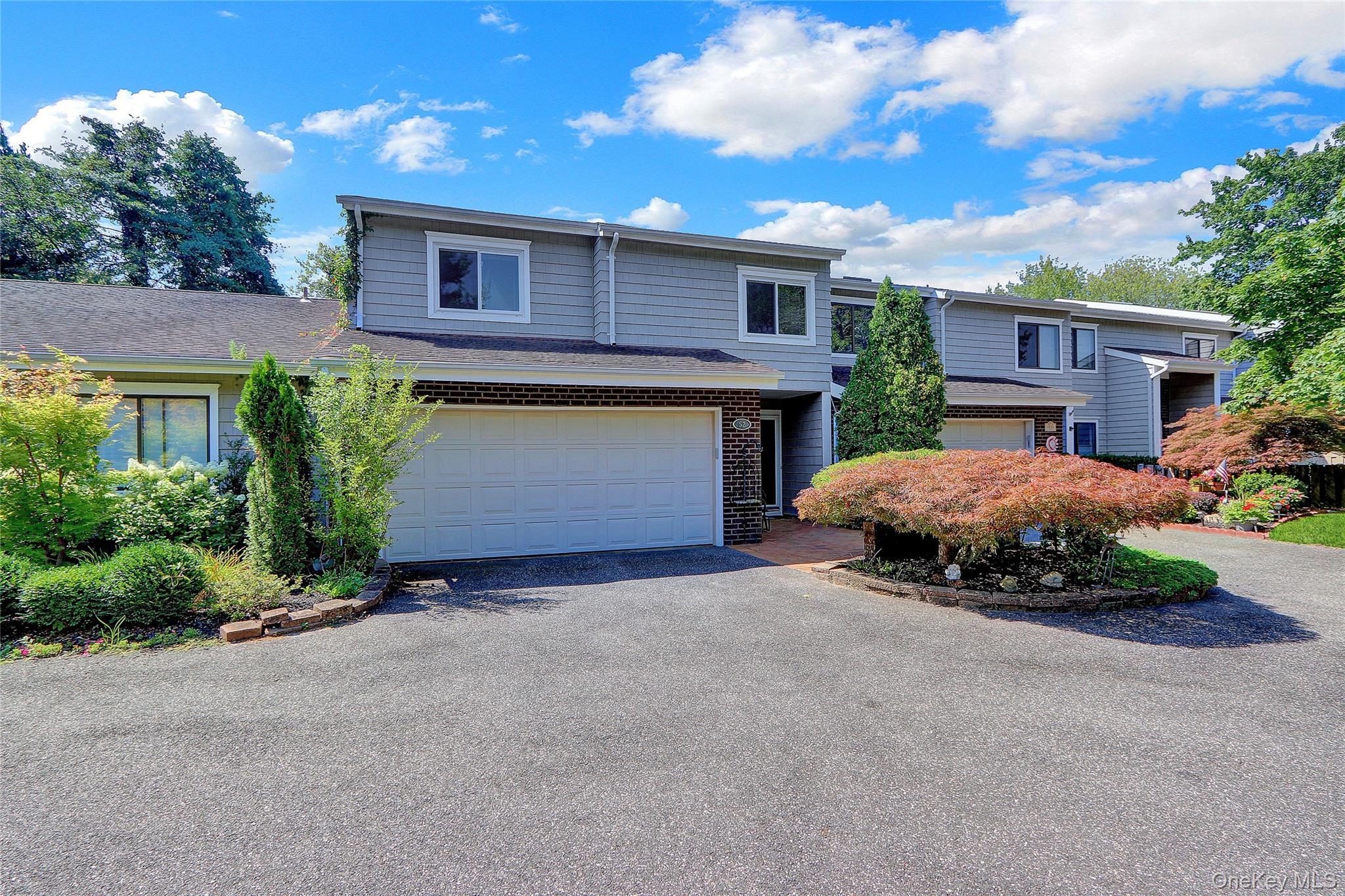 Condo Boathouse  Suffolk County, NY 11706, MLS-897125-3