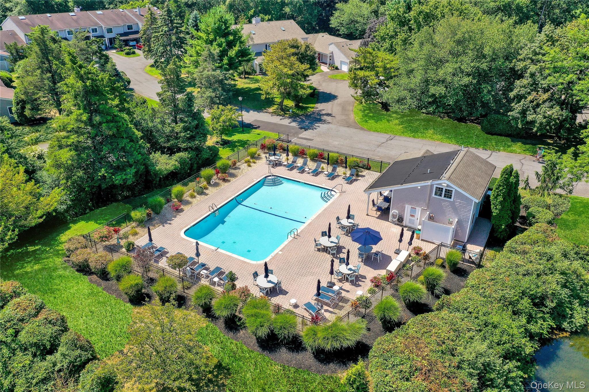 Condo Boathouse  Suffolk County, NY 11706, MLS-897125-31