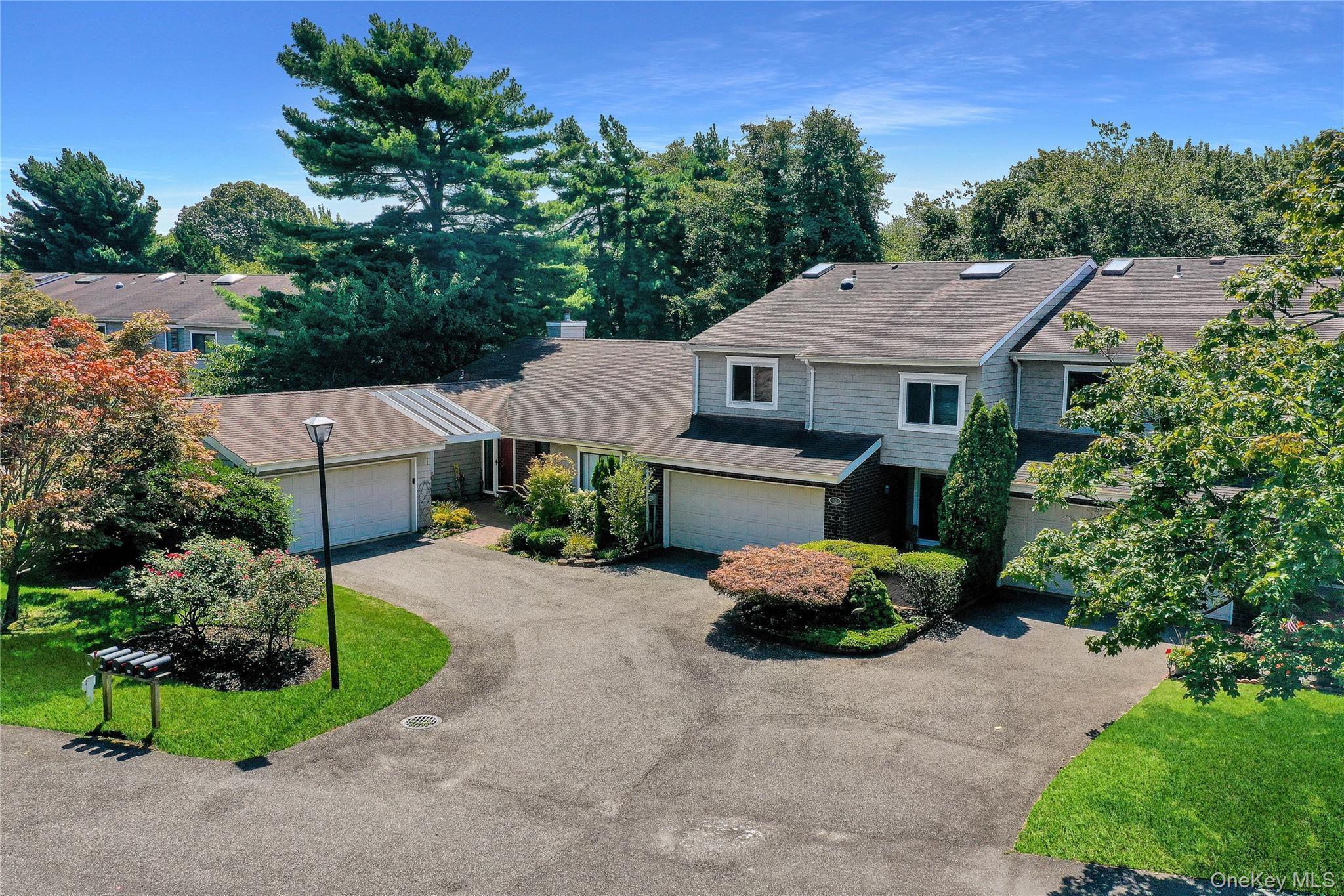 Condo Boathouse  Suffolk County, NY 11706, MLS-897125-36
