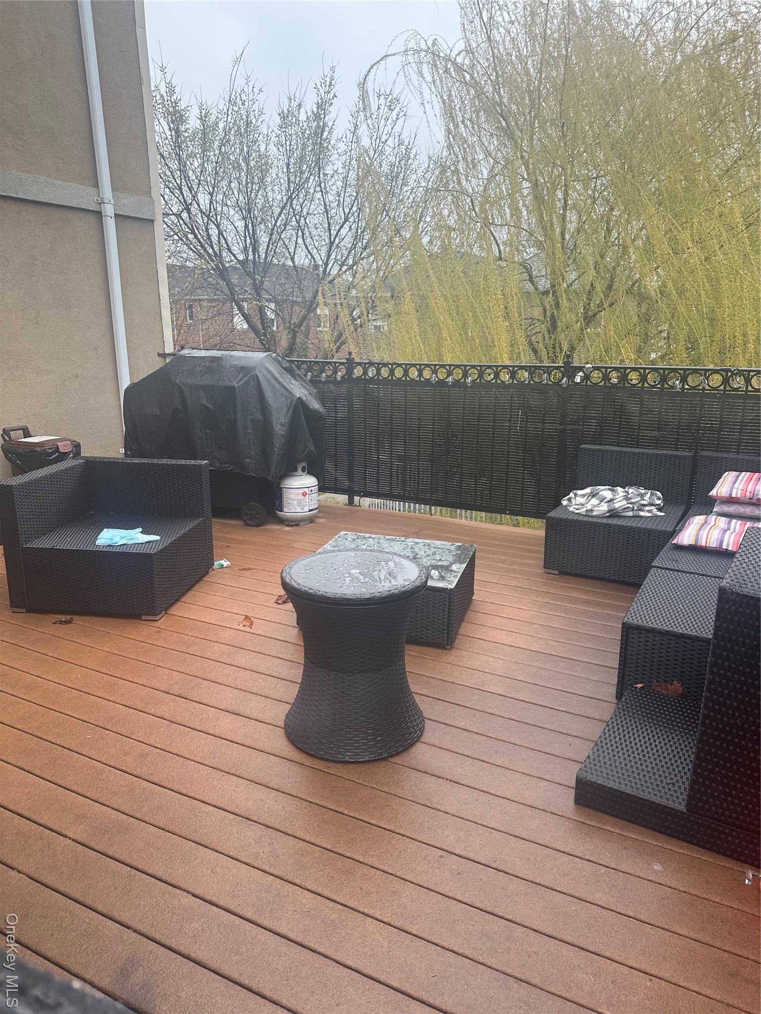 Single Family Mac Donough  Bronx, NY 10465, MLS-897127-6