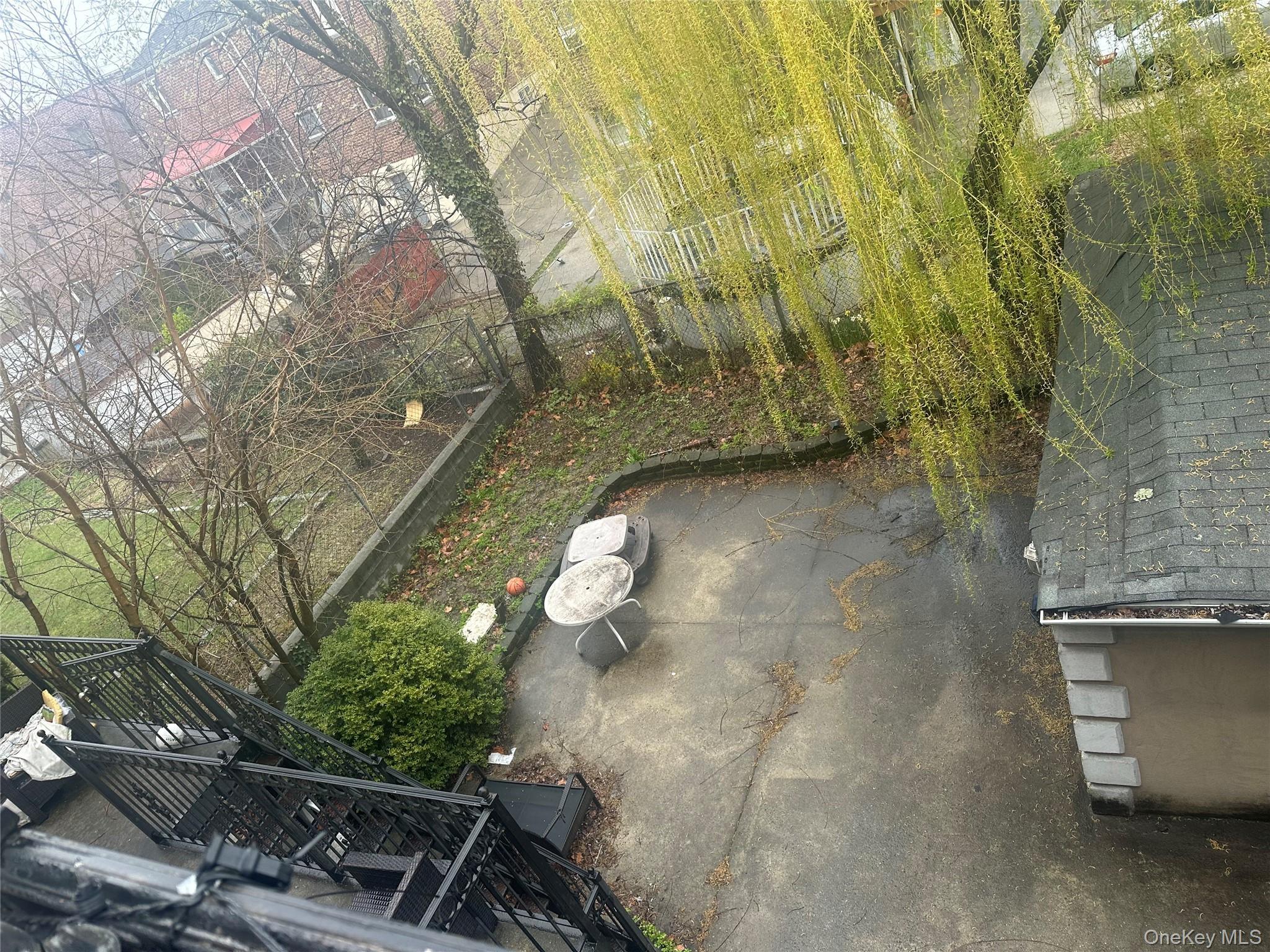 Single Family Mac Donough  Bronx, NY 10465, MLS-897127-8