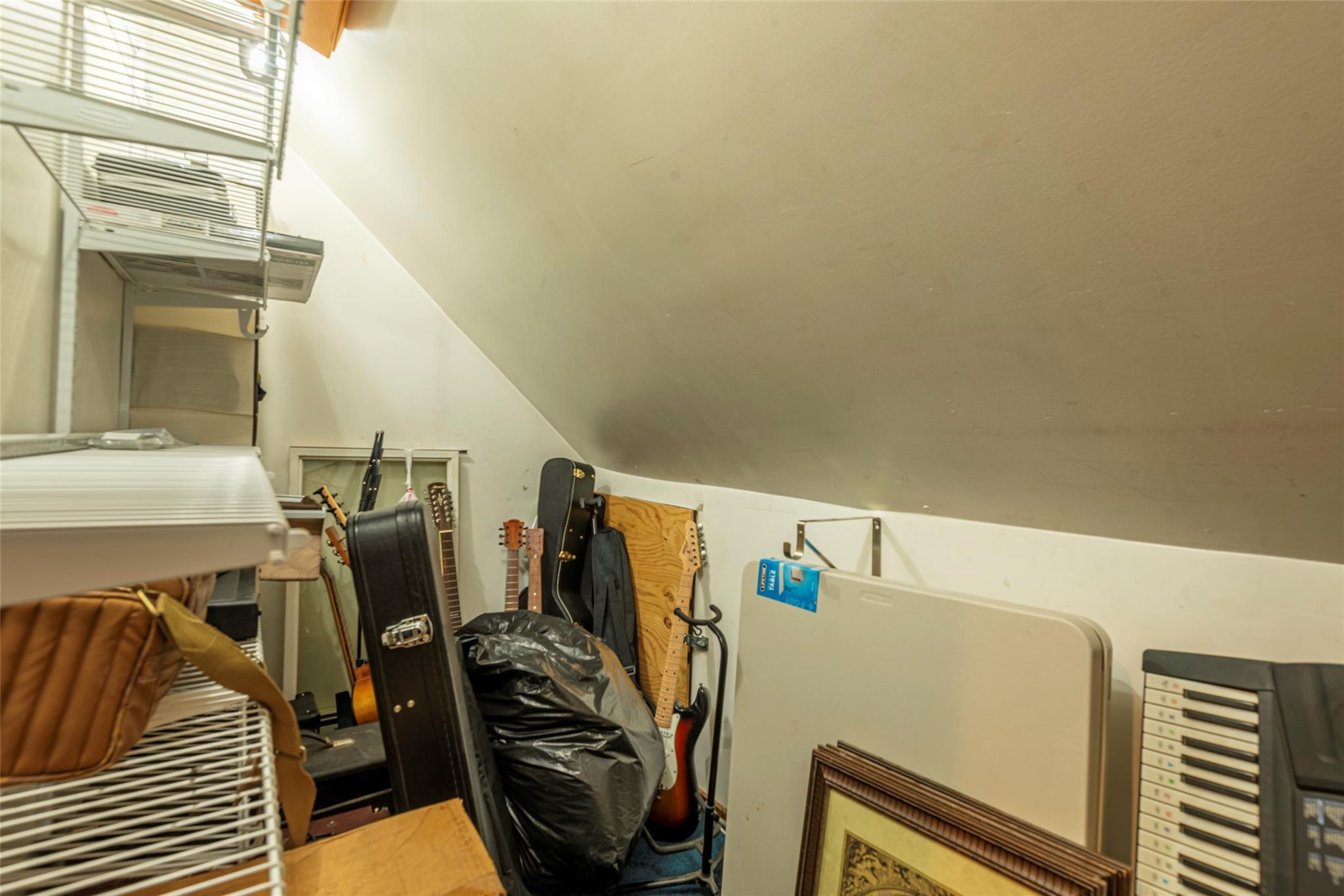 Single Family Lowland Nassau County, NY 11756, MLS-897131-27