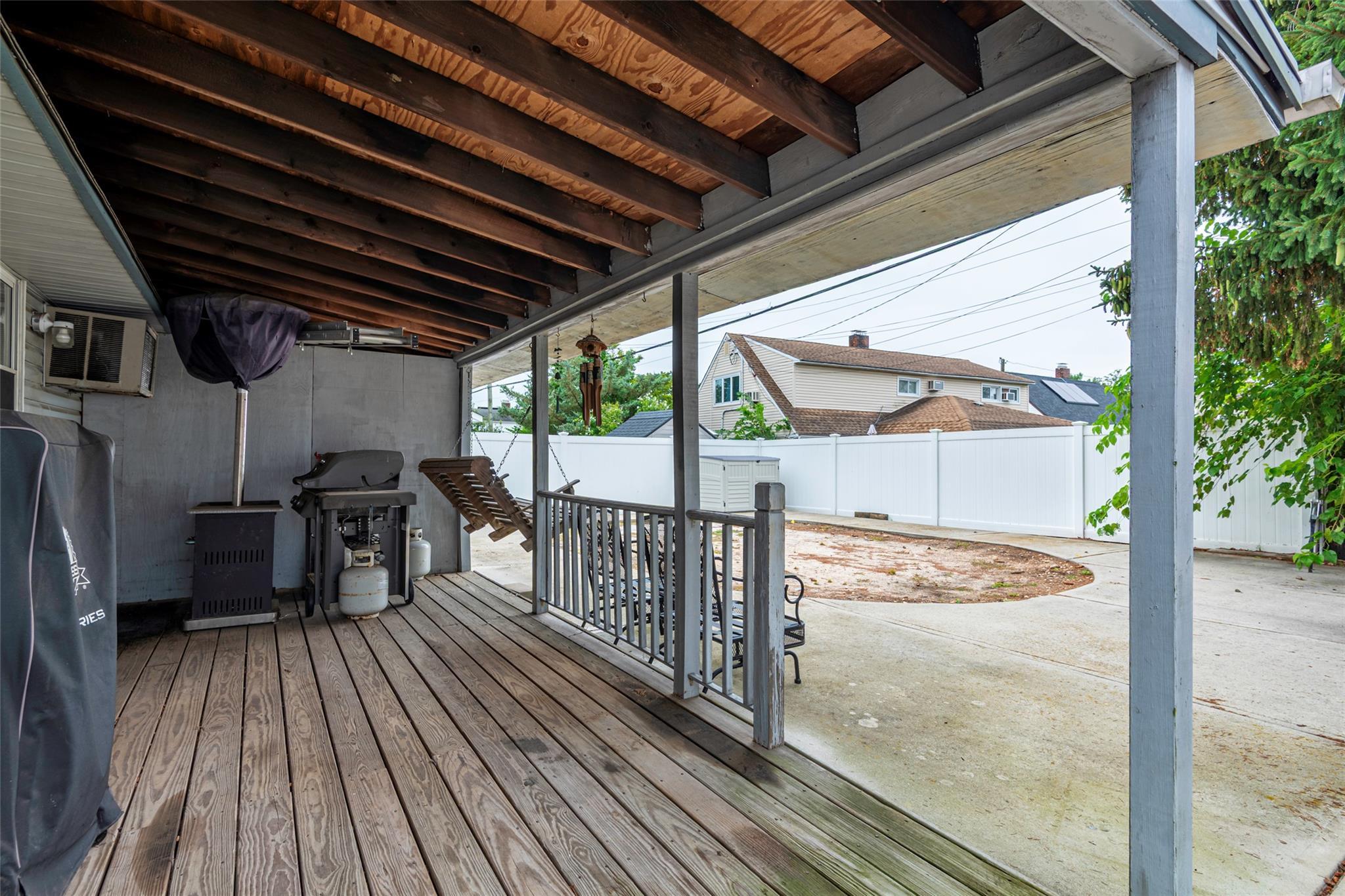 Single Family Lowland Nassau County, NY 11756, MLS-897131-29