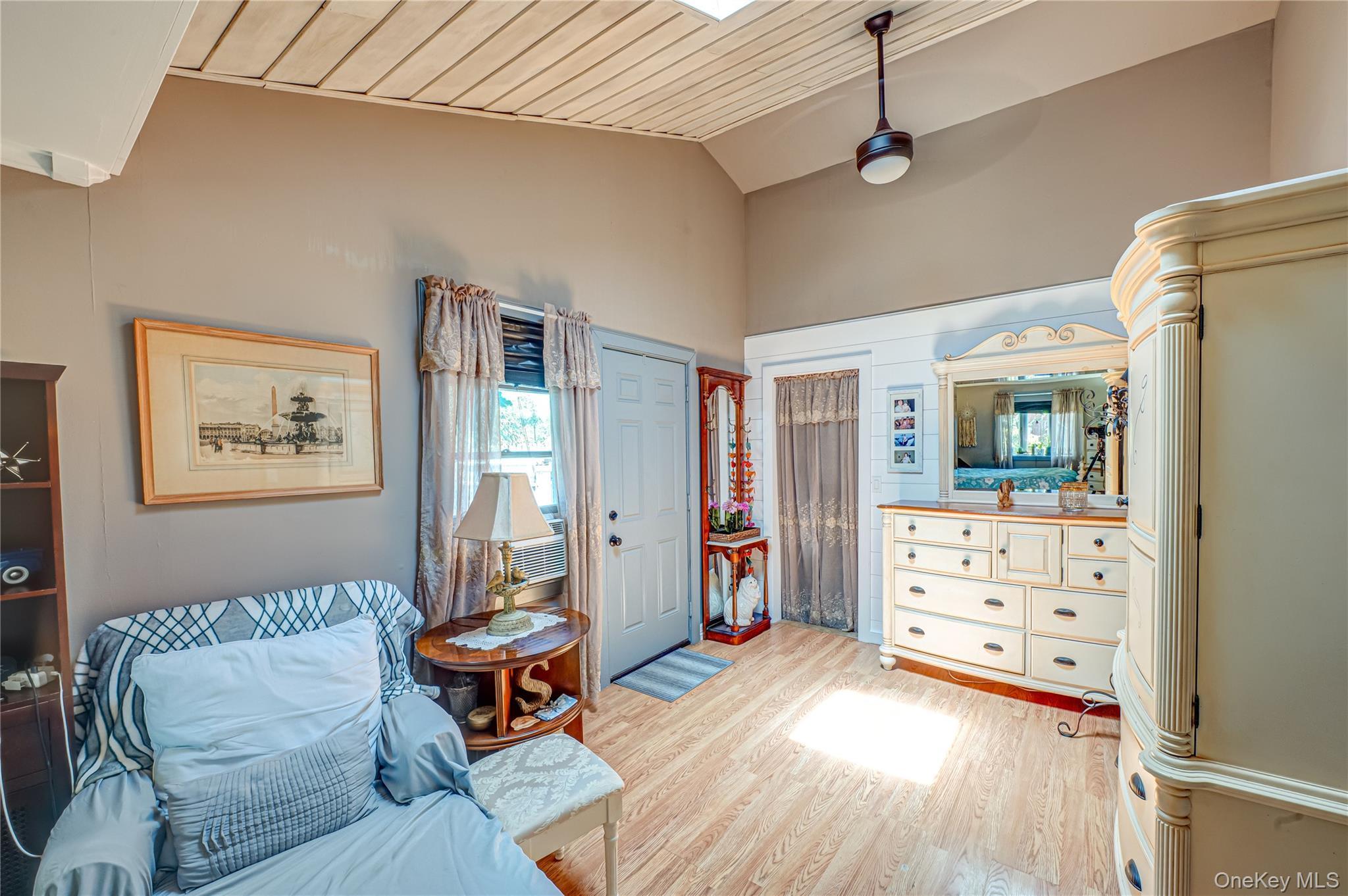 Single Family Woodbrook Suffolk County, NY 11961, MLS-897132-10