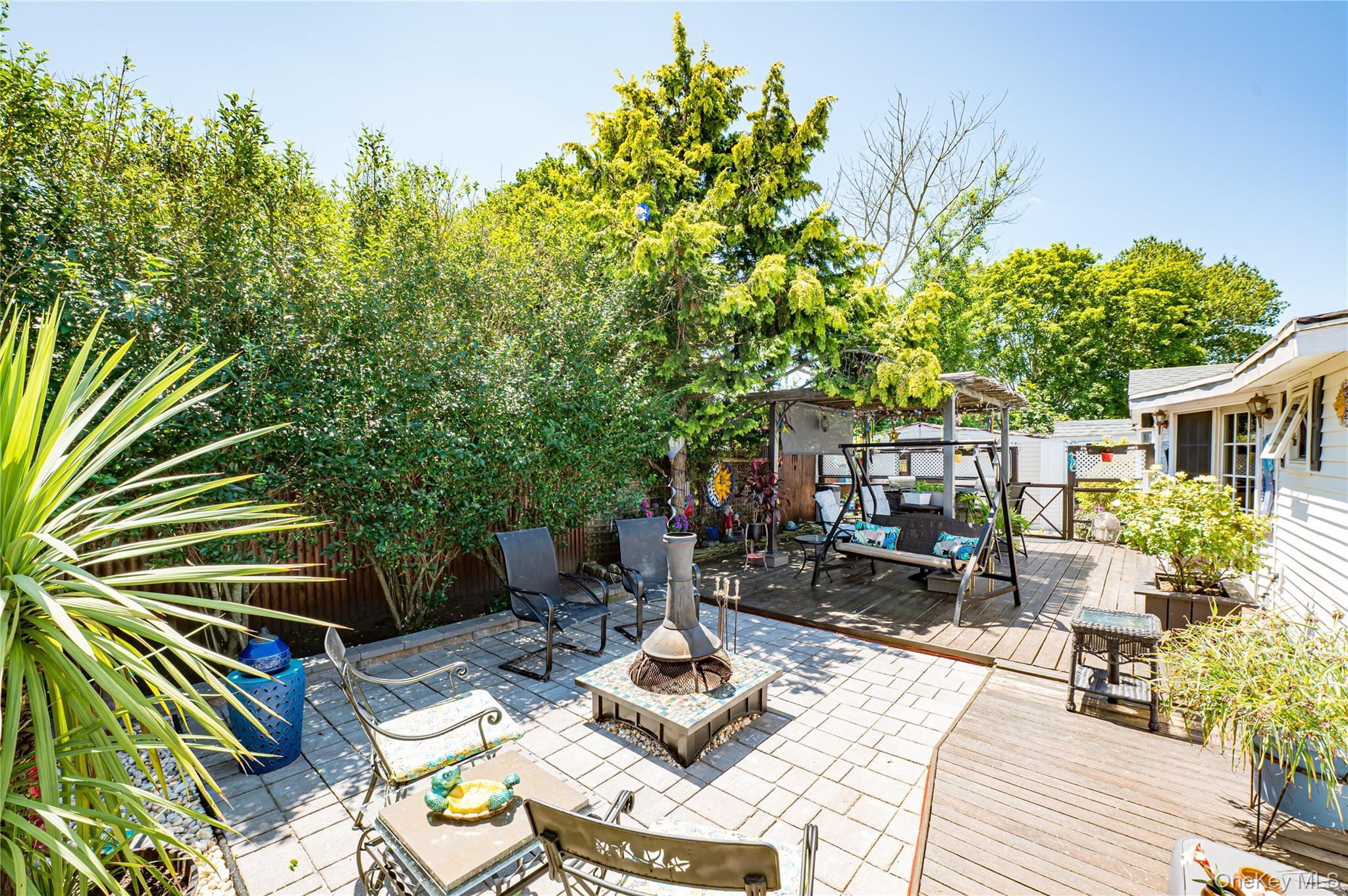 Single Family Woodbrook Suffolk County, NY 11961, MLS-897132-22