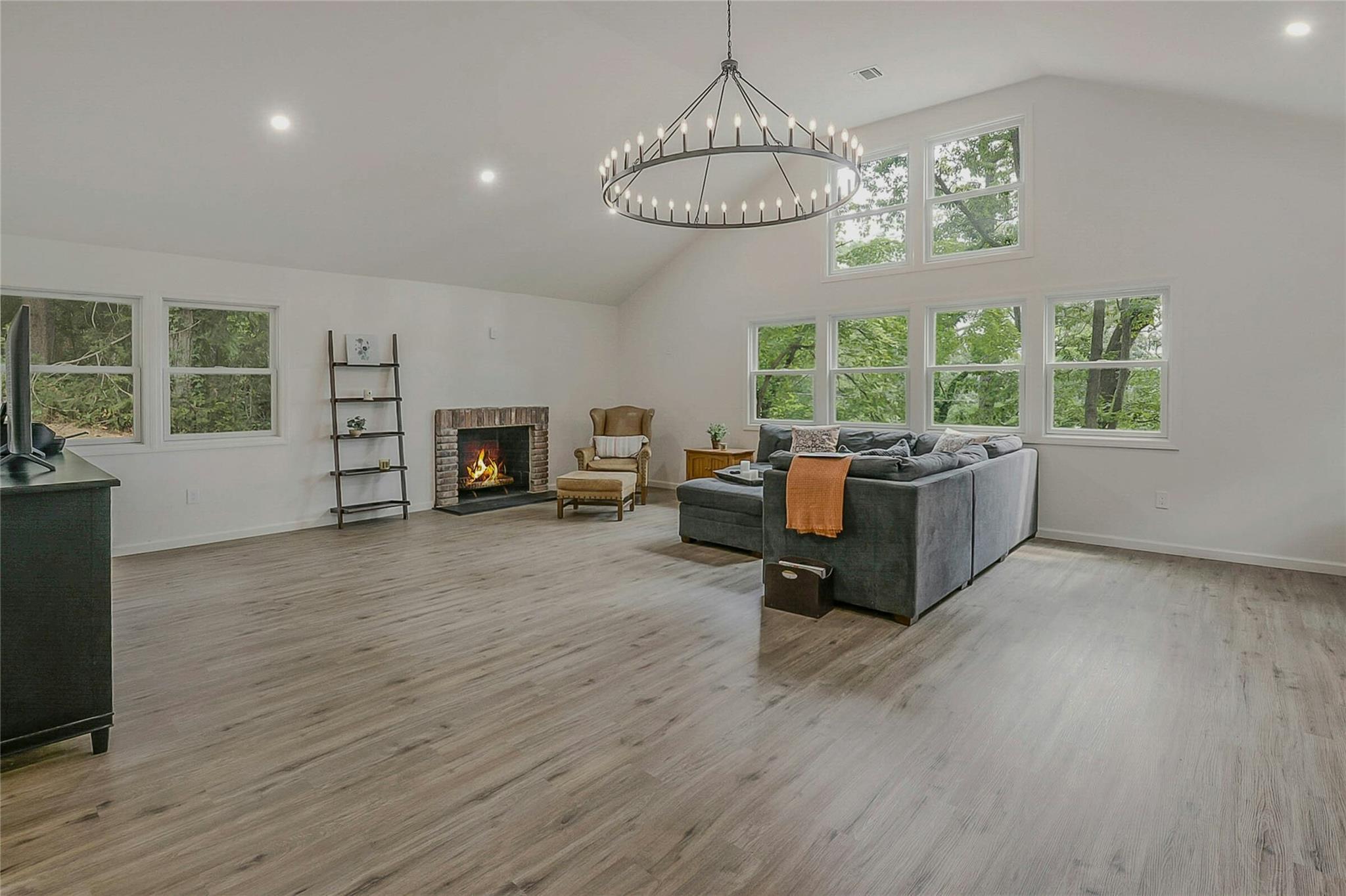 Single Family Spring Hollow Suffolk County, NY 11721, MLS-897136-10