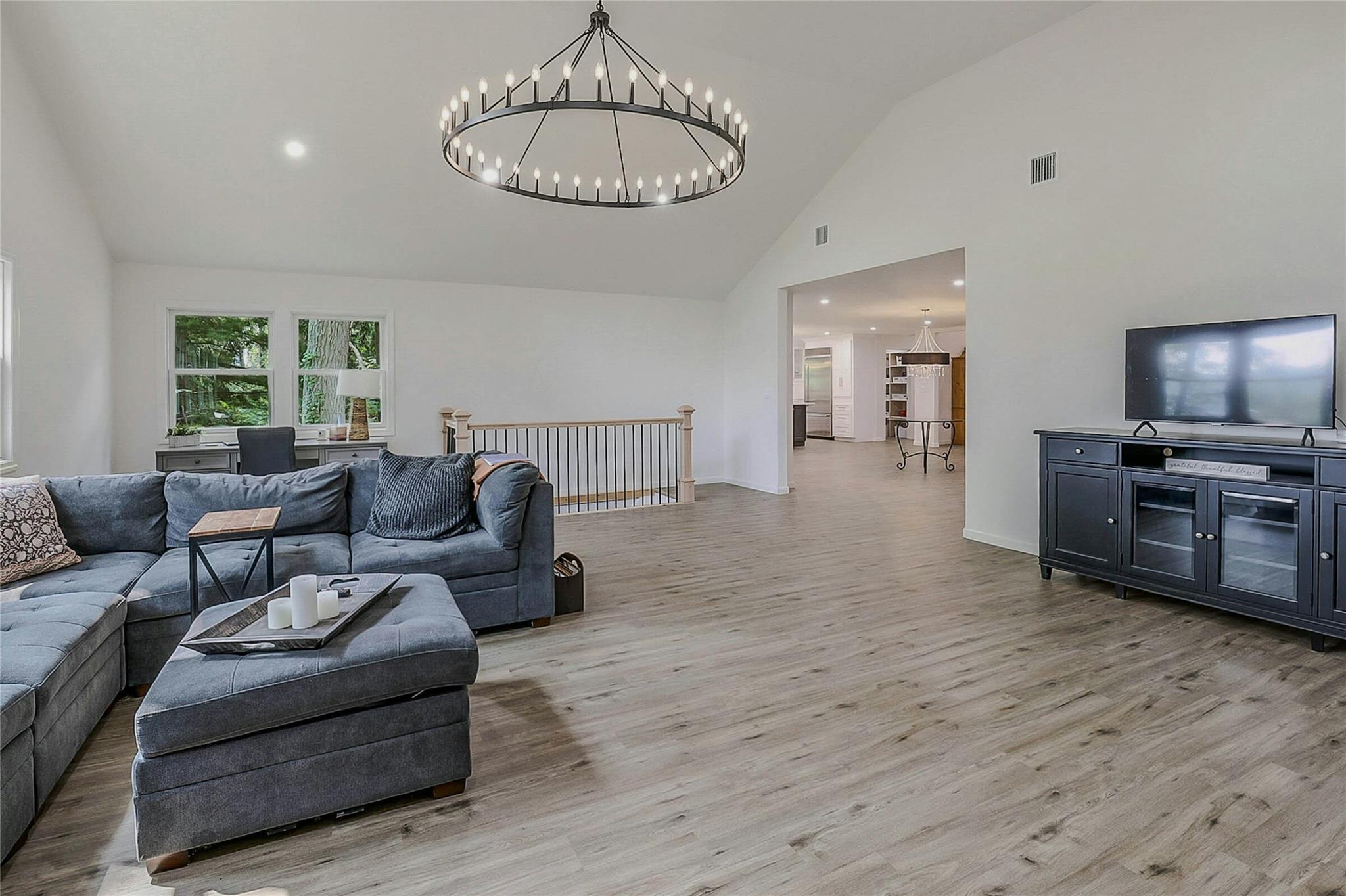 Single Family Spring Hollow Suffolk County, NY 11721, MLS-897136-11