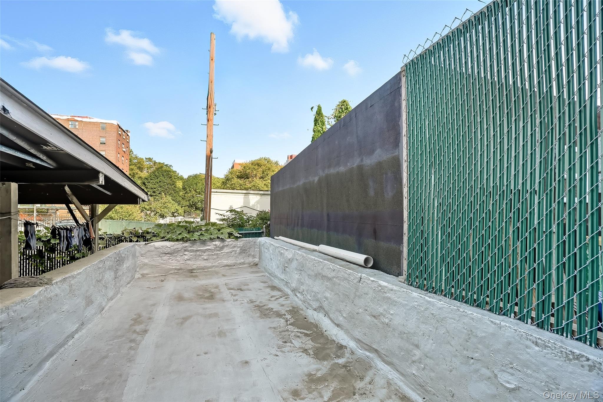 Single Family Metcalf  Bronx, NY 10472, MLS-897147-26