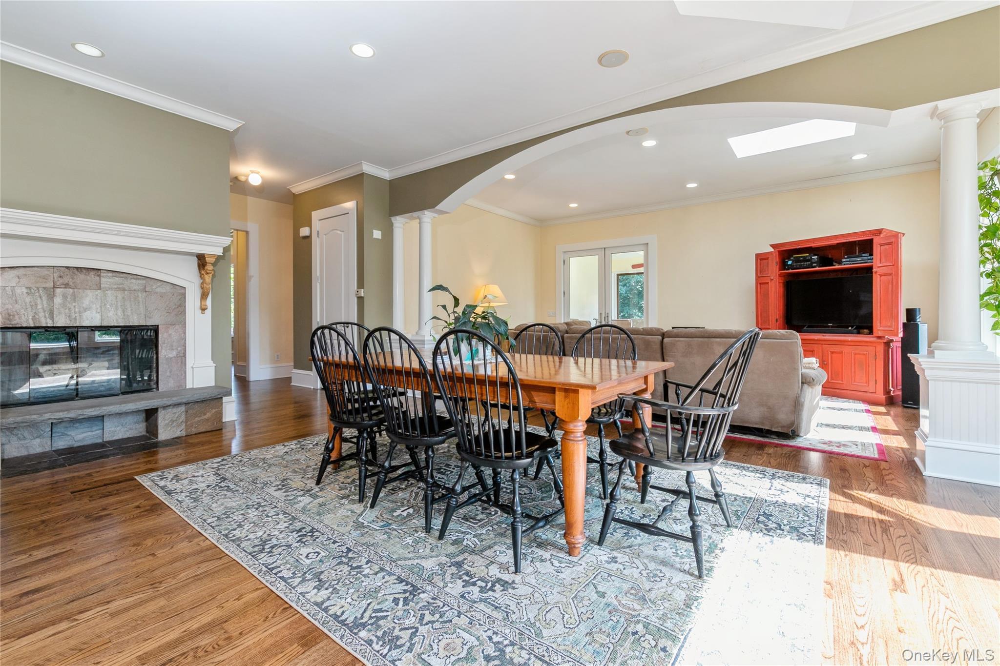 Single Family Skunk Suffolk County, NY 11935, MLS-897165-10