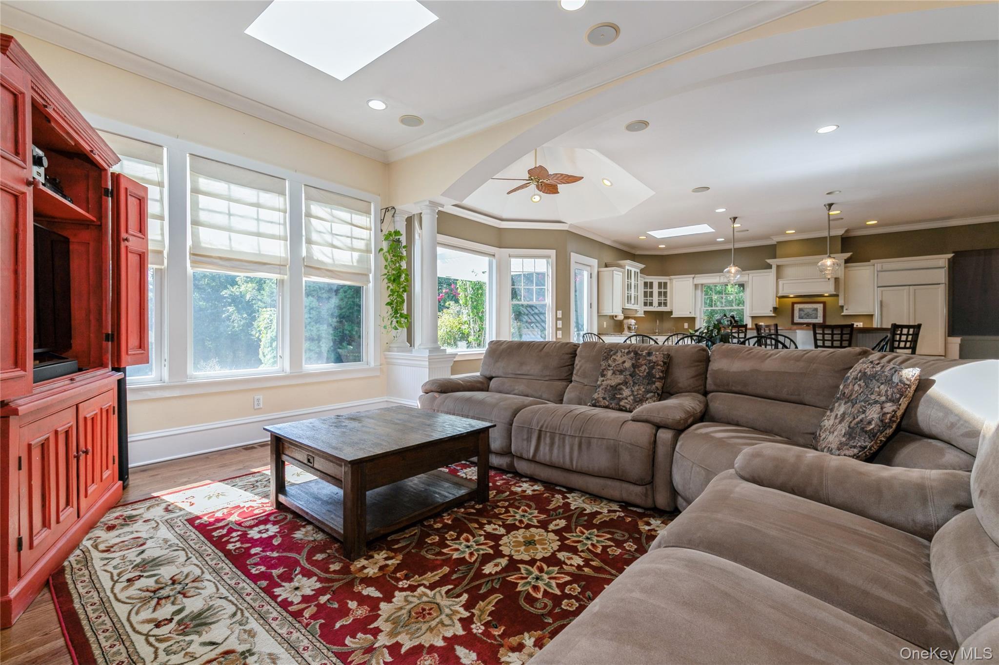 Single Family Skunk Suffolk County, NY 11935, MLS-897165-11