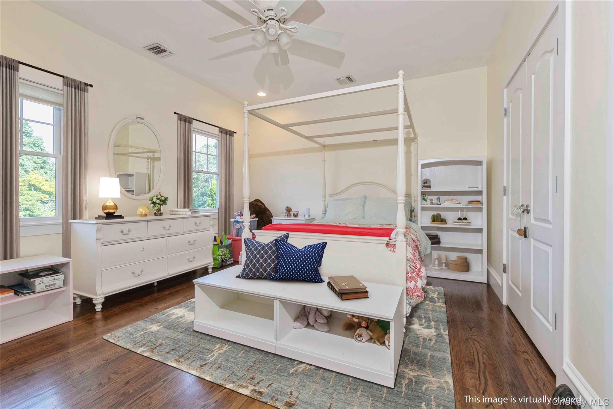 Single Family Skunk Suffolk County, NY 11935, MLS-897165-21