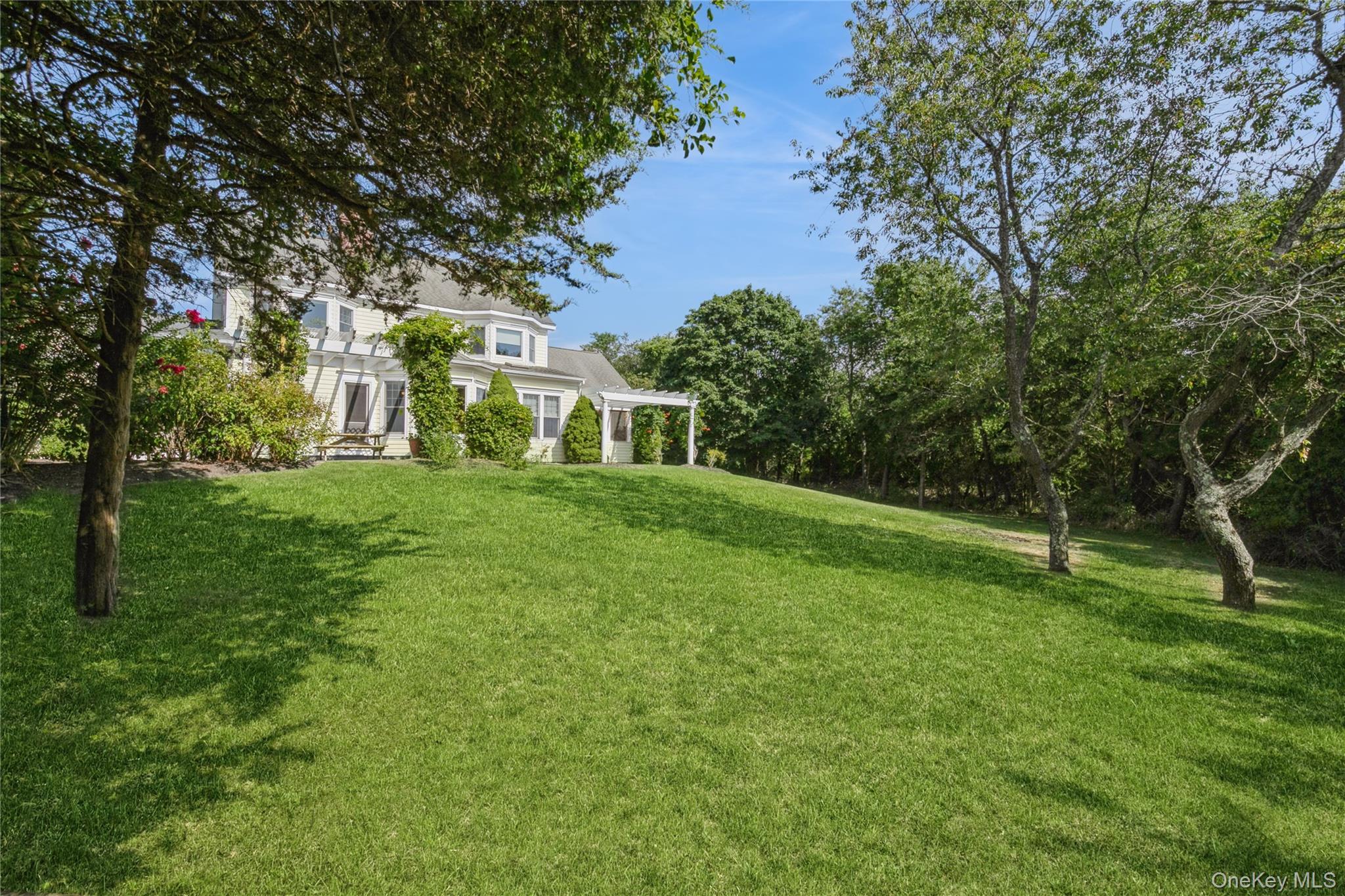 Single Family Skunk Suffolk County, NY 11935, MLS-897165-35