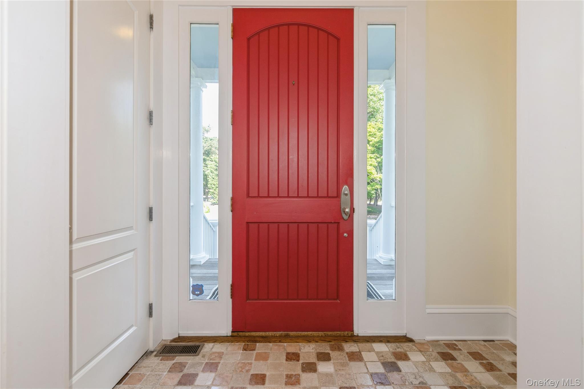 Single Family Skunk Suffolk County, NY 11935, MLS-897165-5