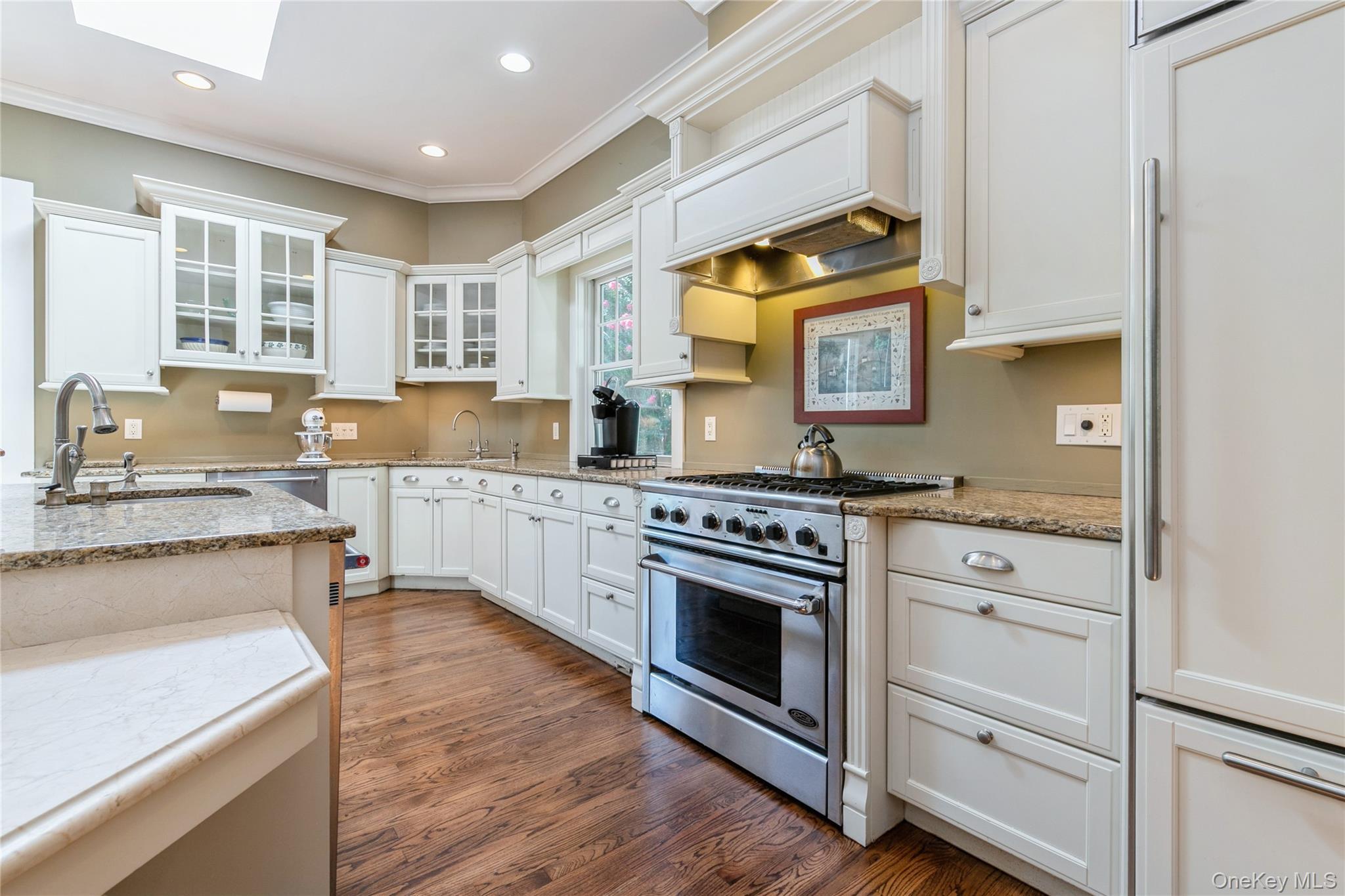 Single Family Skunk Suffolk County, NY 11935, MLS-897165-8