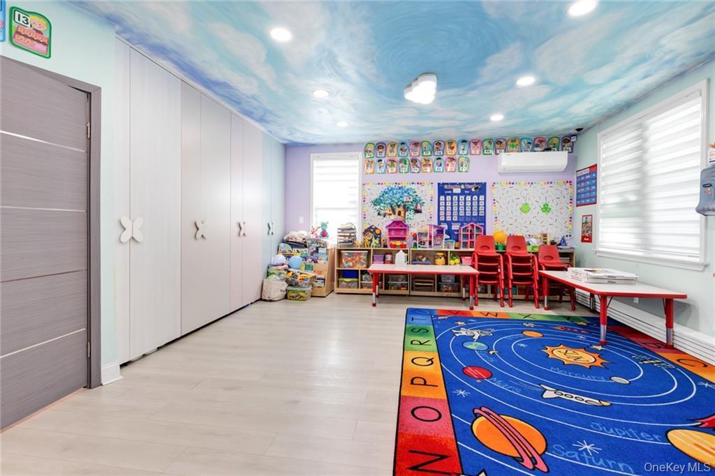 Single Family Manor Brooklyn, NY 11235, MLS-897237-10