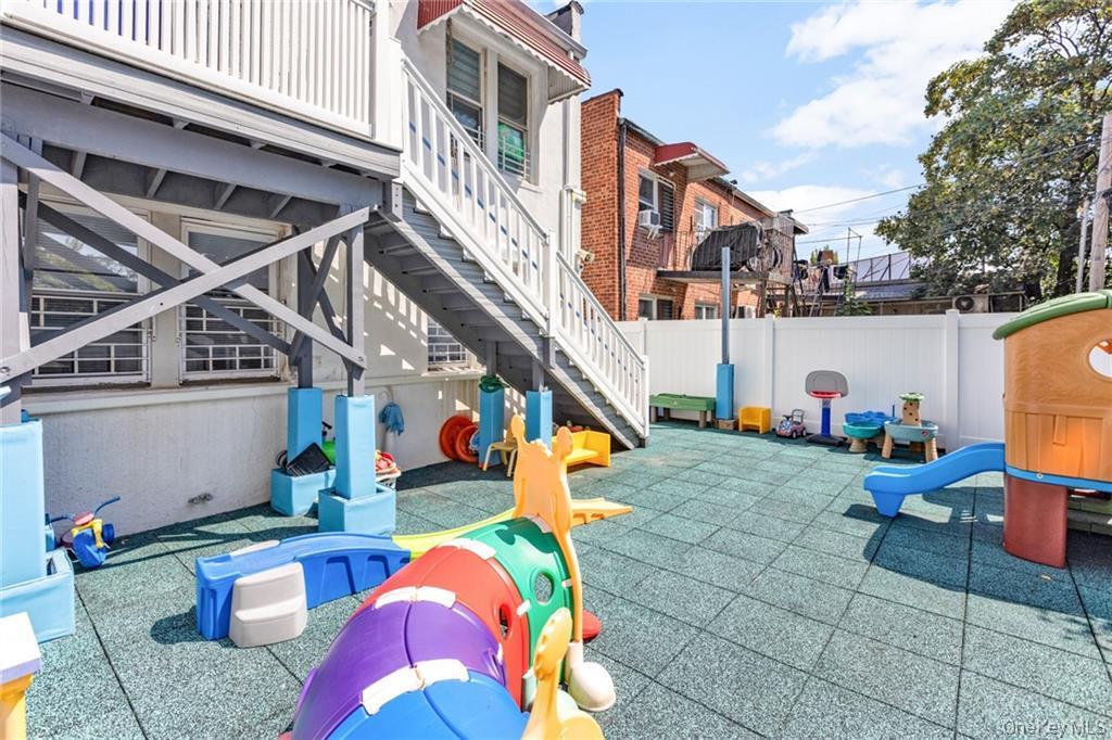 Single Family Manor Brooklyn, NY 11235, MLS-897237-18