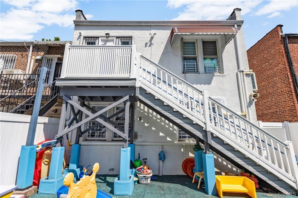 Single Family Manor Brooklyn, NY 11235, MLS-897237-22