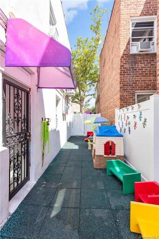 Single Family Manor Brooklyn, NY 11235, MLS-897237-24