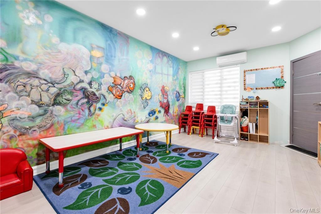 Single Family Manor Brooklyn, NY 11235, MLS-897237-3