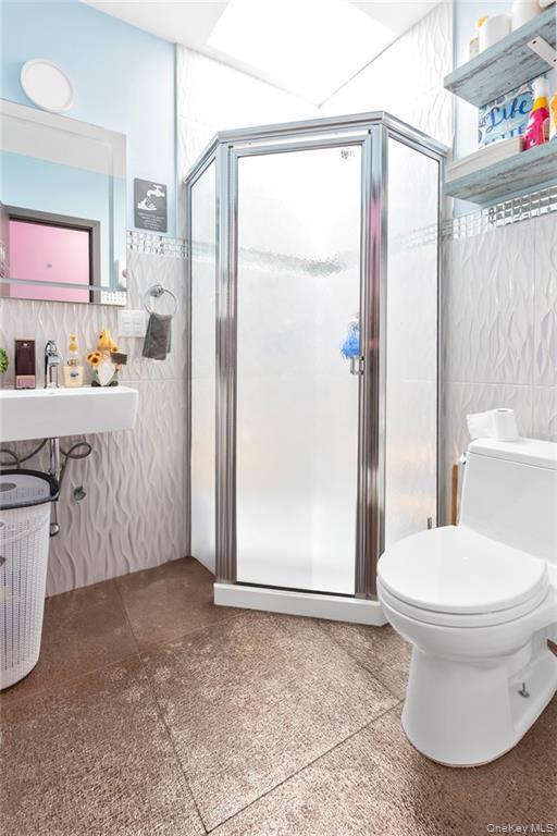 Single Family Manor Brooklyn, NY 11235, MLS-897237-5