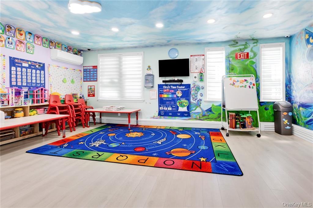 Single Family Manor Brooklyn, NY 11235, MLS-897237-8