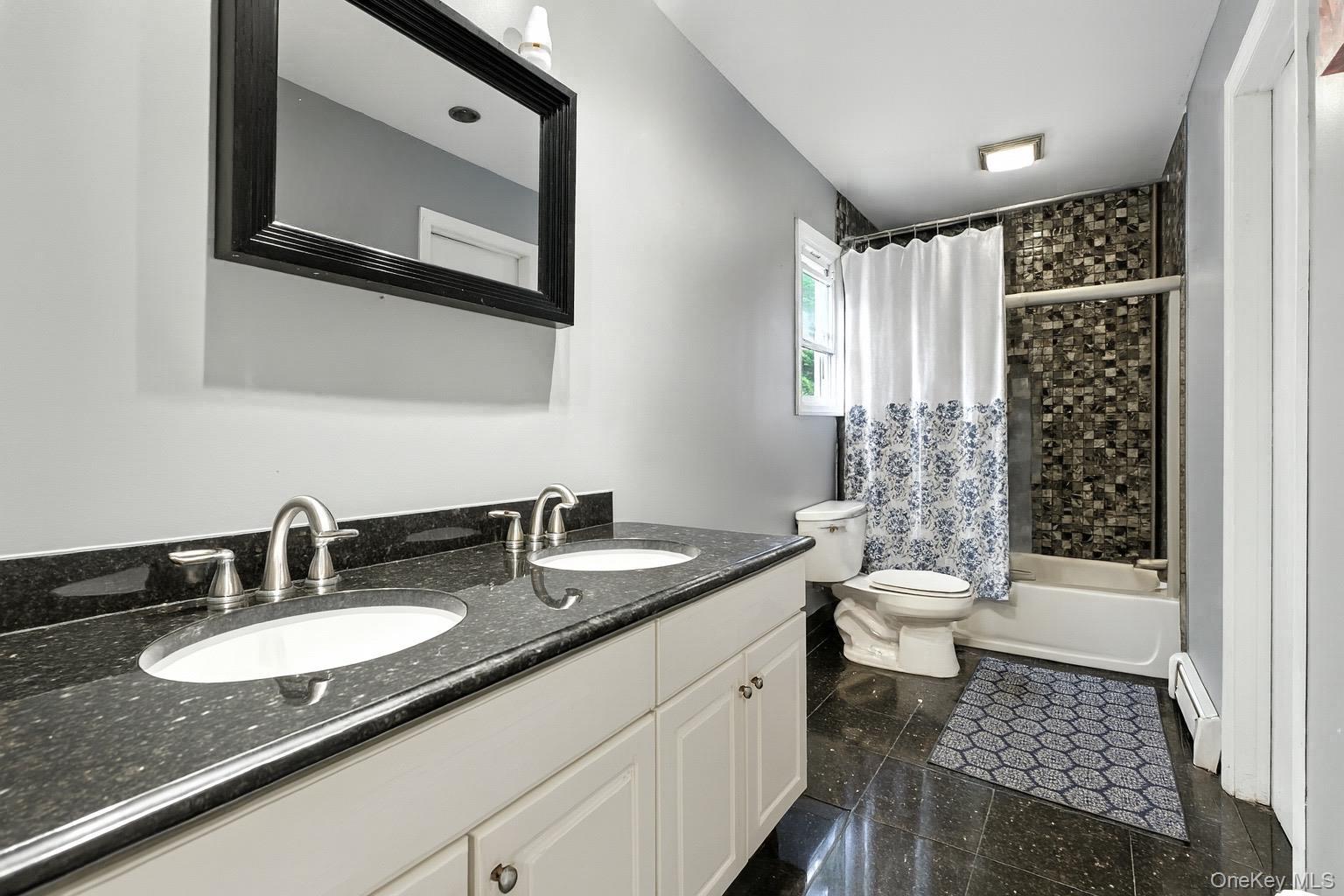 Single Family Tree  Suffolk County, NY 11722, MLS-897250-8