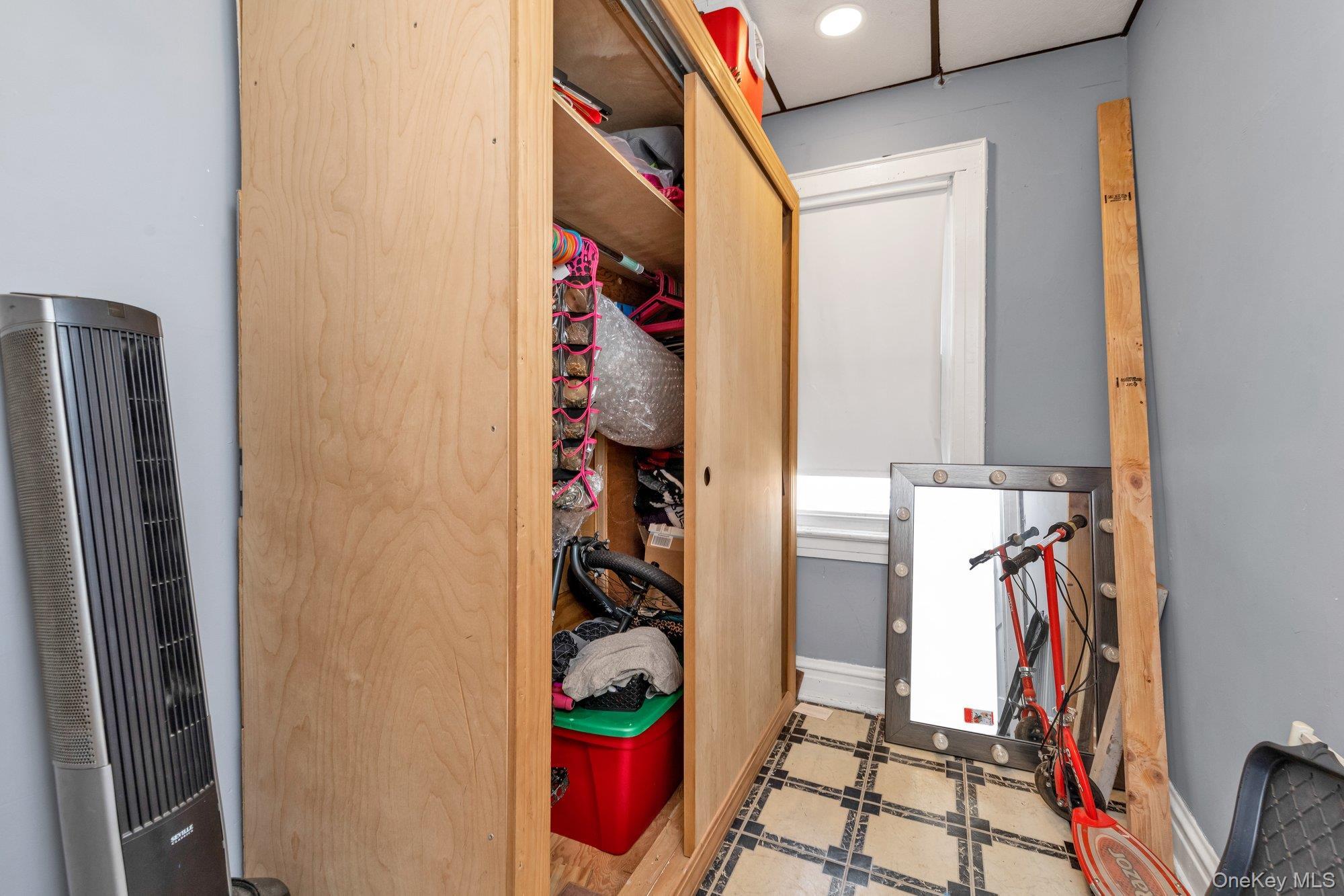 Single Family 59  Queens, NY 11378, MLS-897270-10