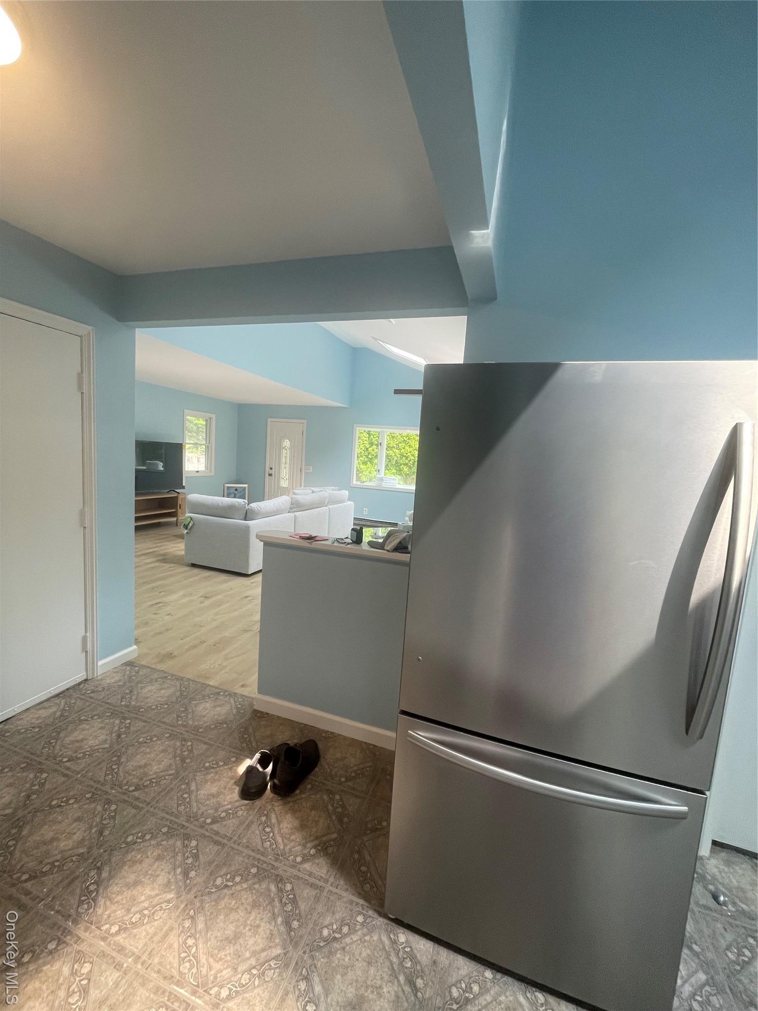 Single Family Apple  Suffolk County, NY 11968, MLS-897273-10