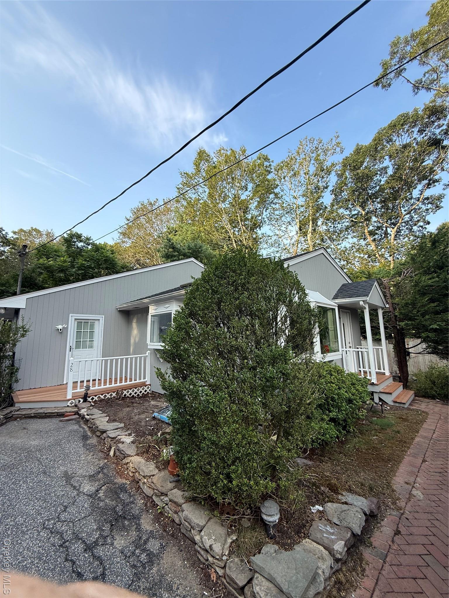 Single Family Apple  Suffolk County, NY 11968, MLS-897273-6