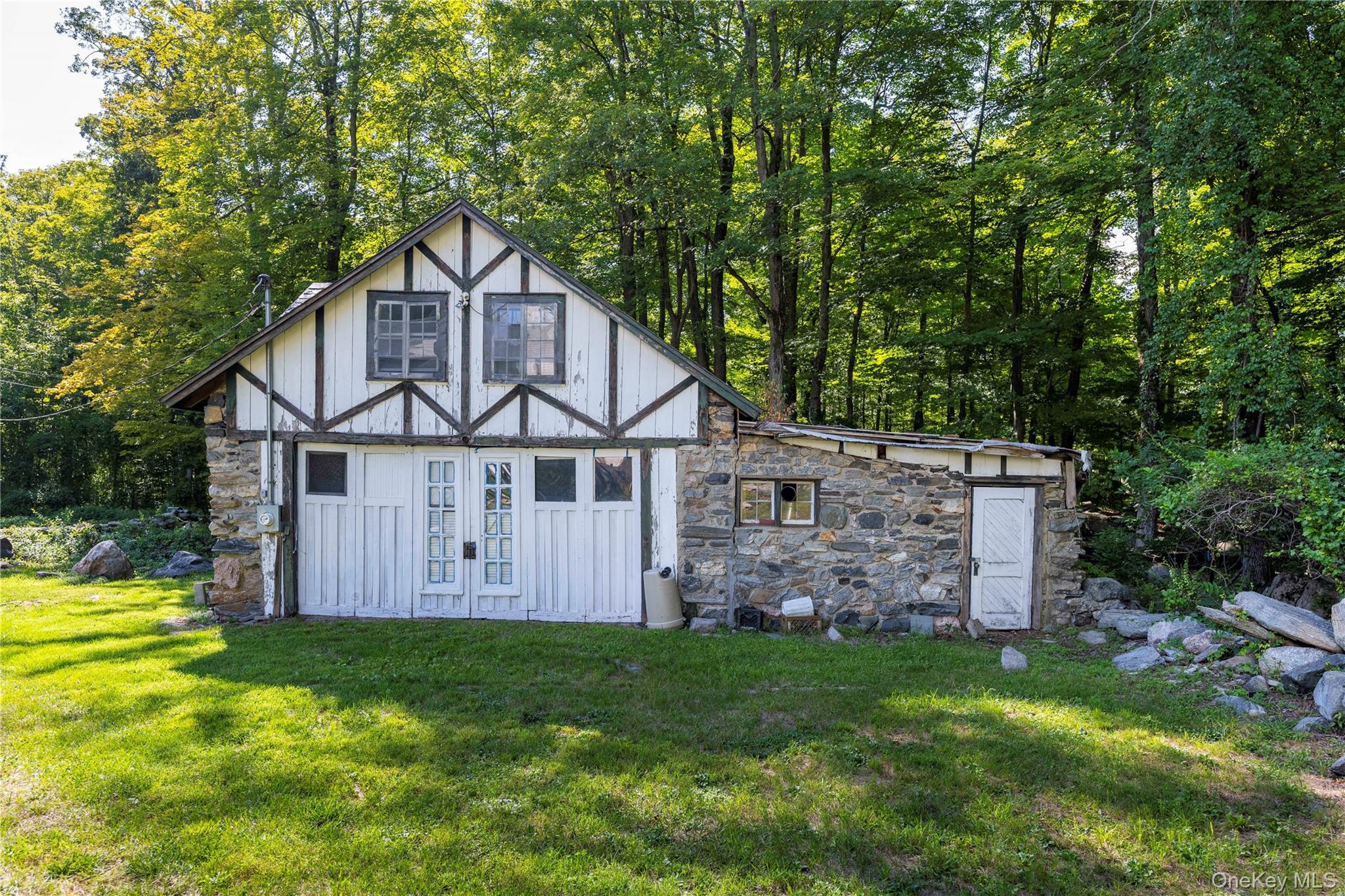 Single Family Oscawana Heights  Putnam County, NY 10579, MLS-897297-18