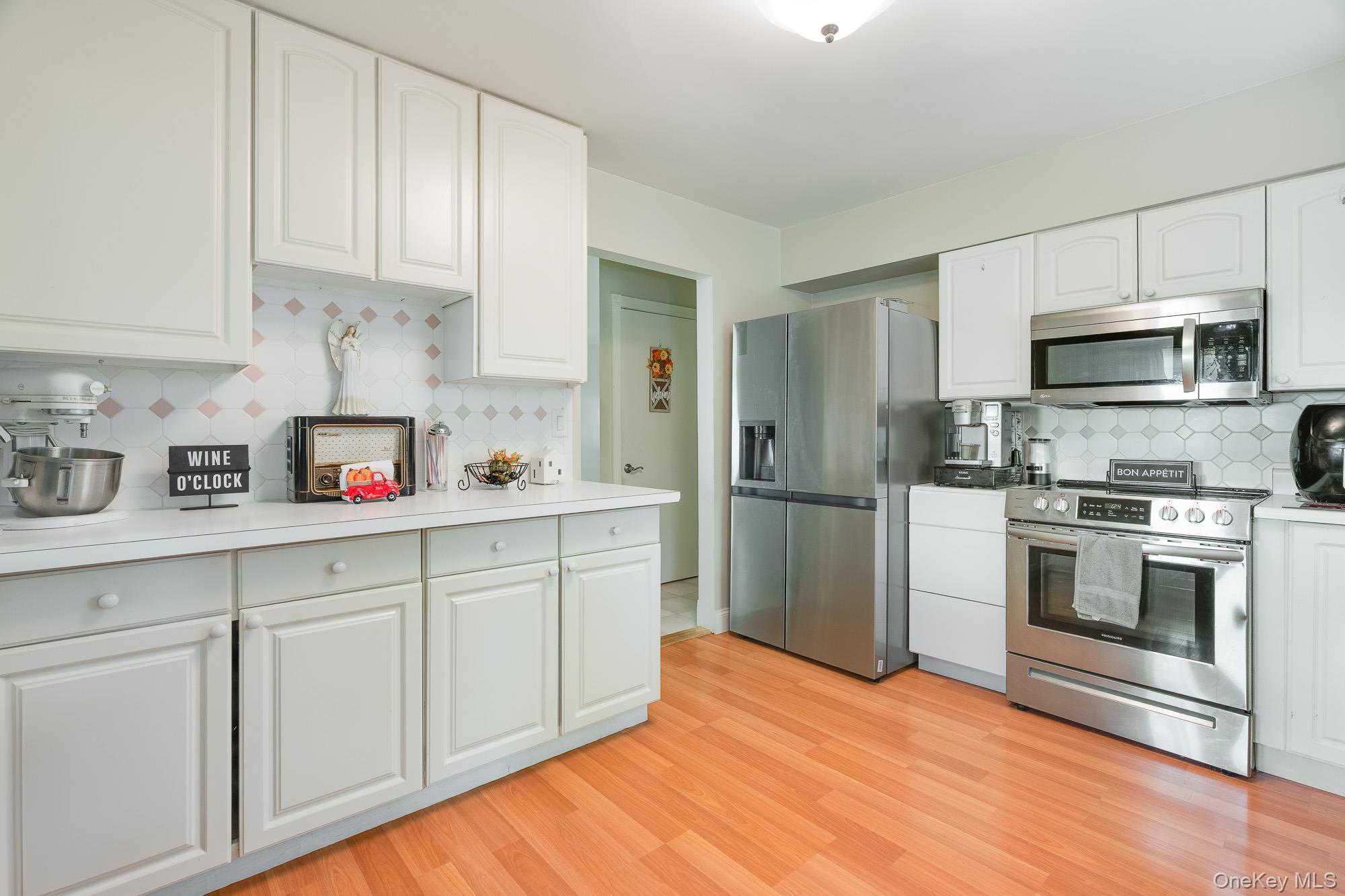 Single Family Bart  Dutchess County, NY 12603, MLS-897314-12