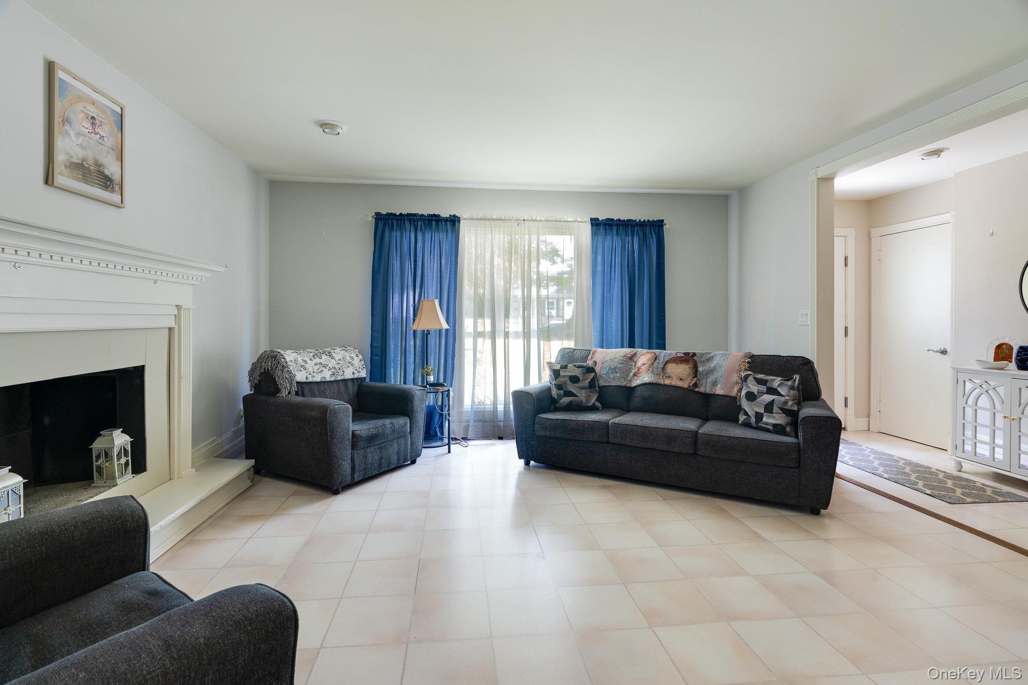 Single Family Bart  Dutchess County, NY 12603, MLS-897314-9