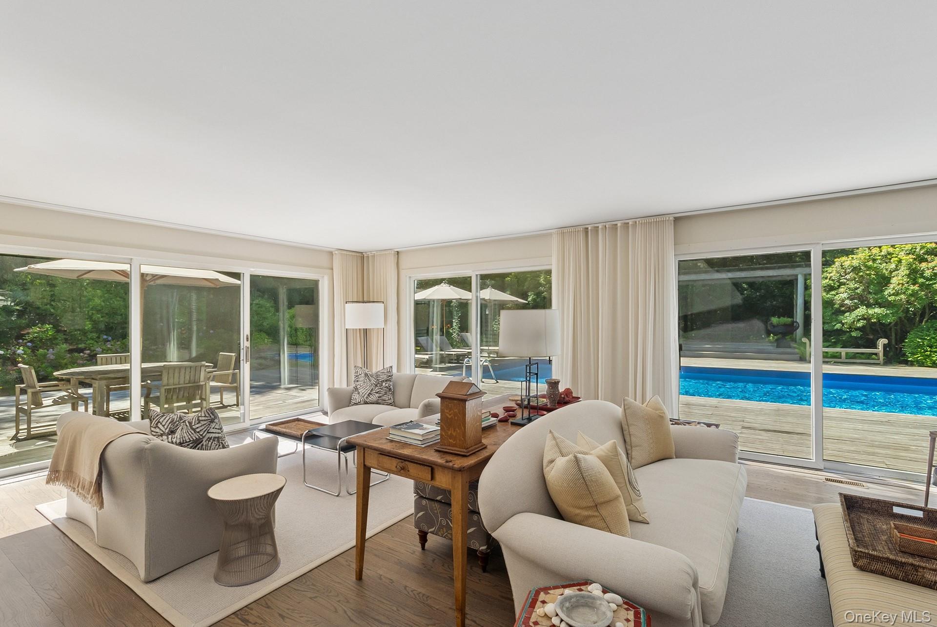 Single Family Hands Creek Suffolk County, NY 11937, MLS-897332-14