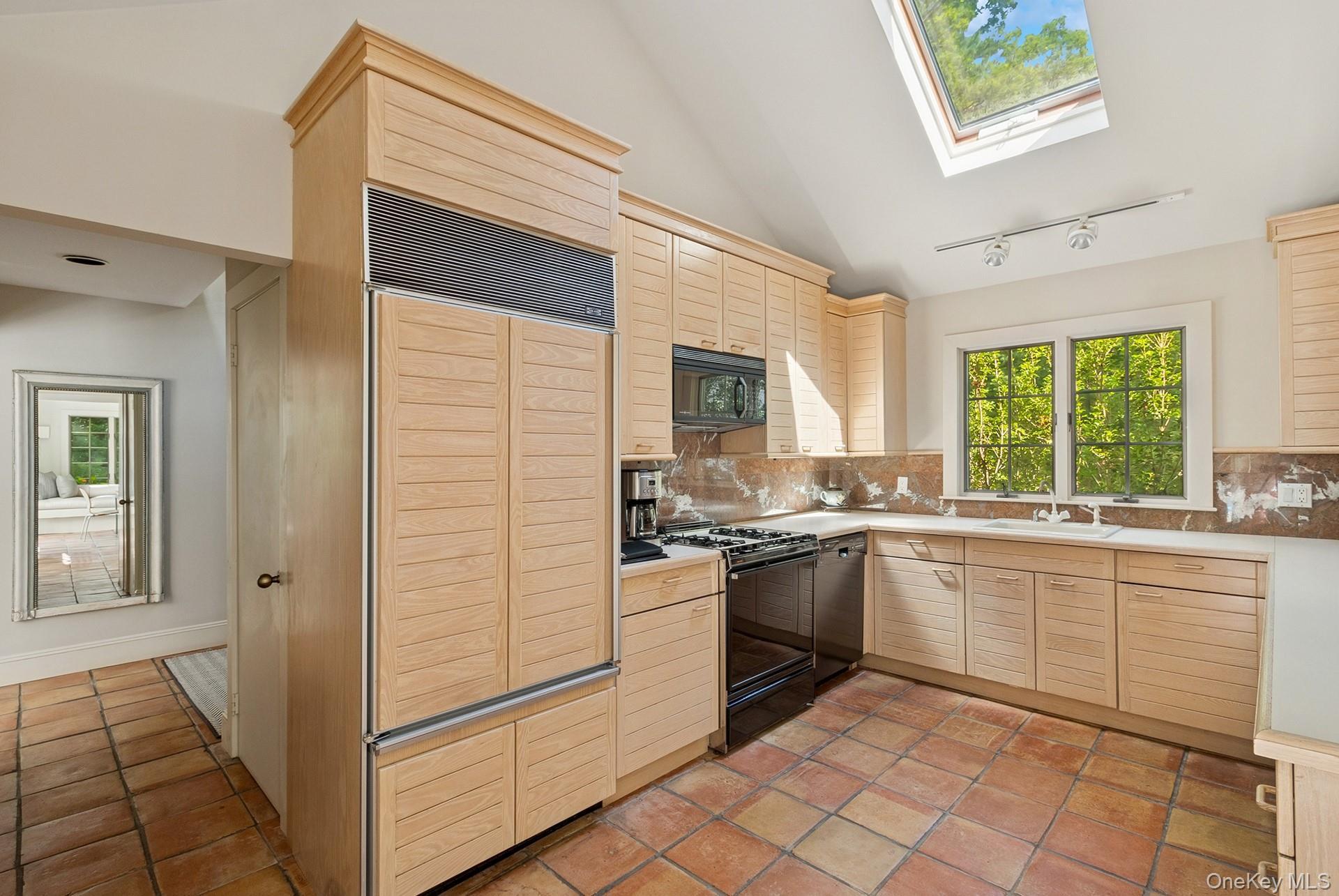 Single Family Hands Creek Suffolk County, NY 11937, MLS-897332-20