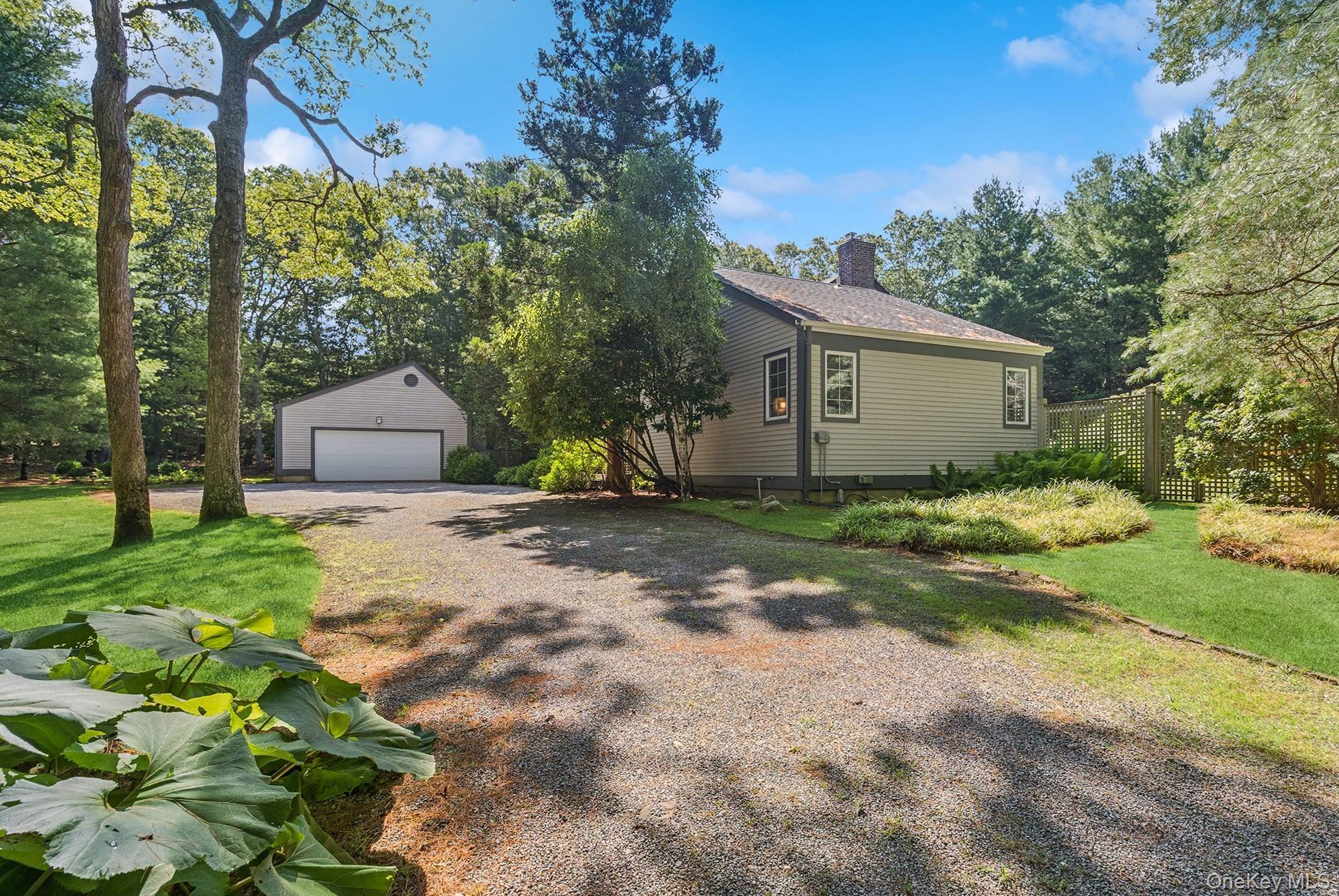 Single Family Hands Creek Suffolk County, NY 11937, MLS-897332-31