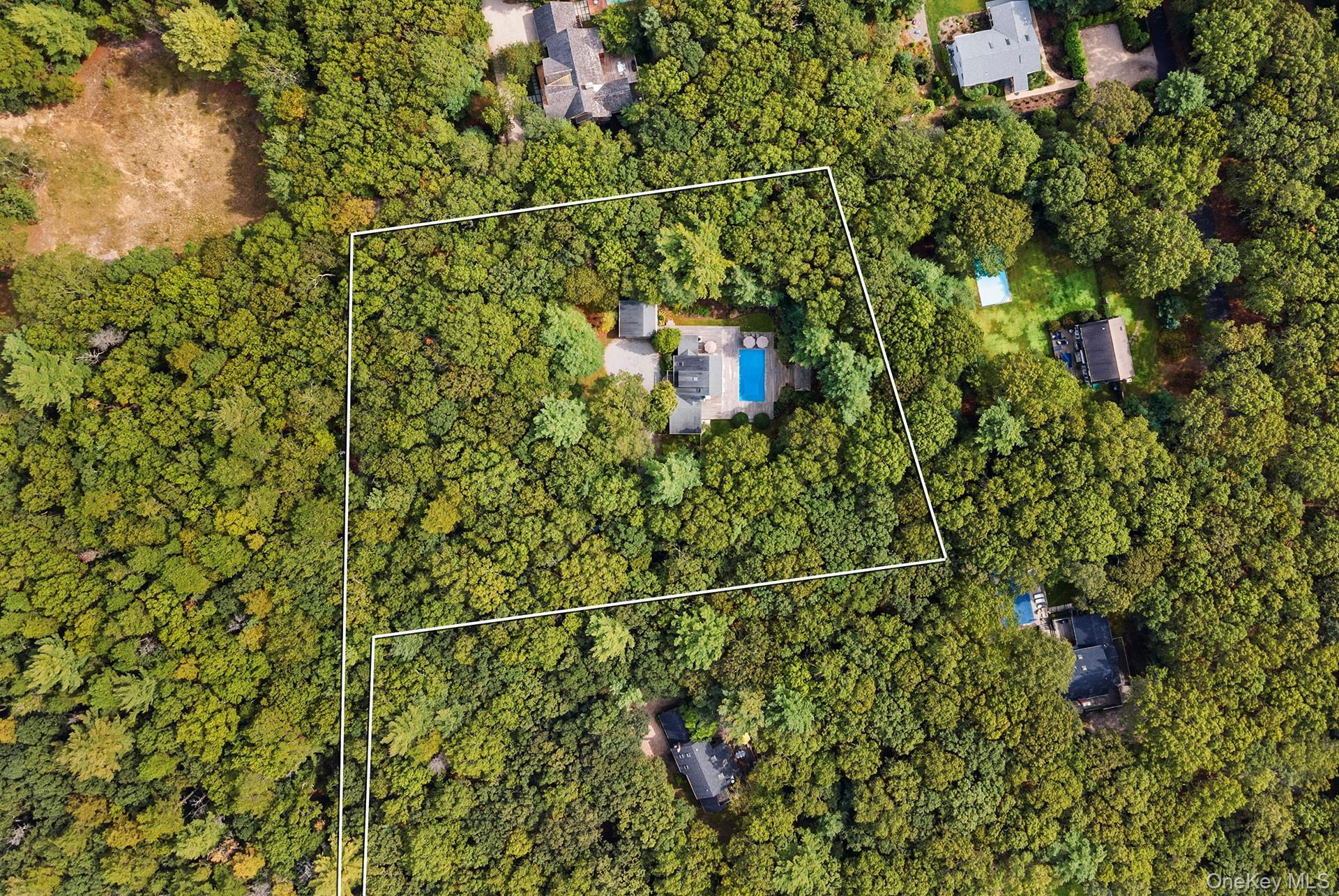 Single Family Hands Creek  Suffolk County, NY 11937, MLS-897332-47