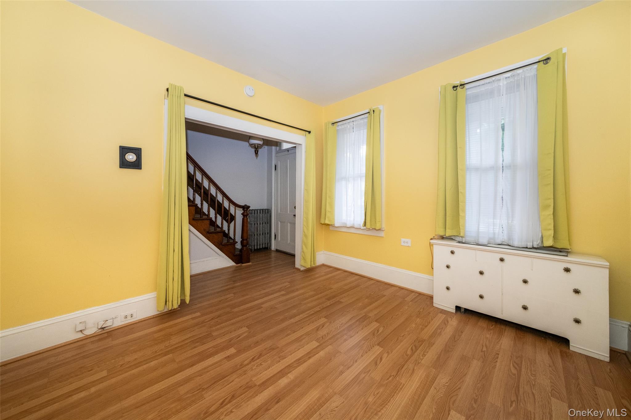 Single Family Schofield  Bronx, NY 10464, MLS-897382-11