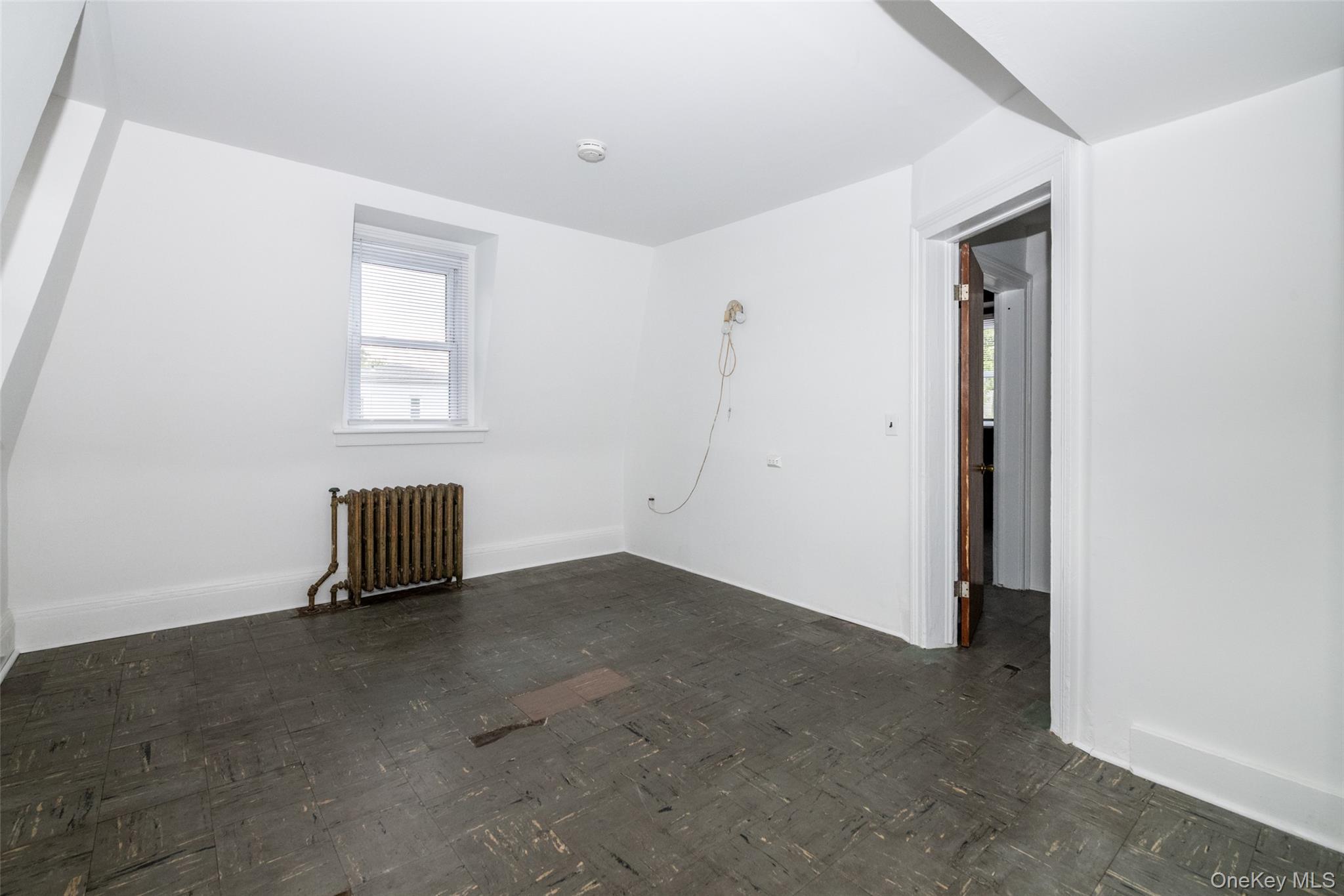 Single Family Schofield  Bronx, NY 10464, MLS-897382-25