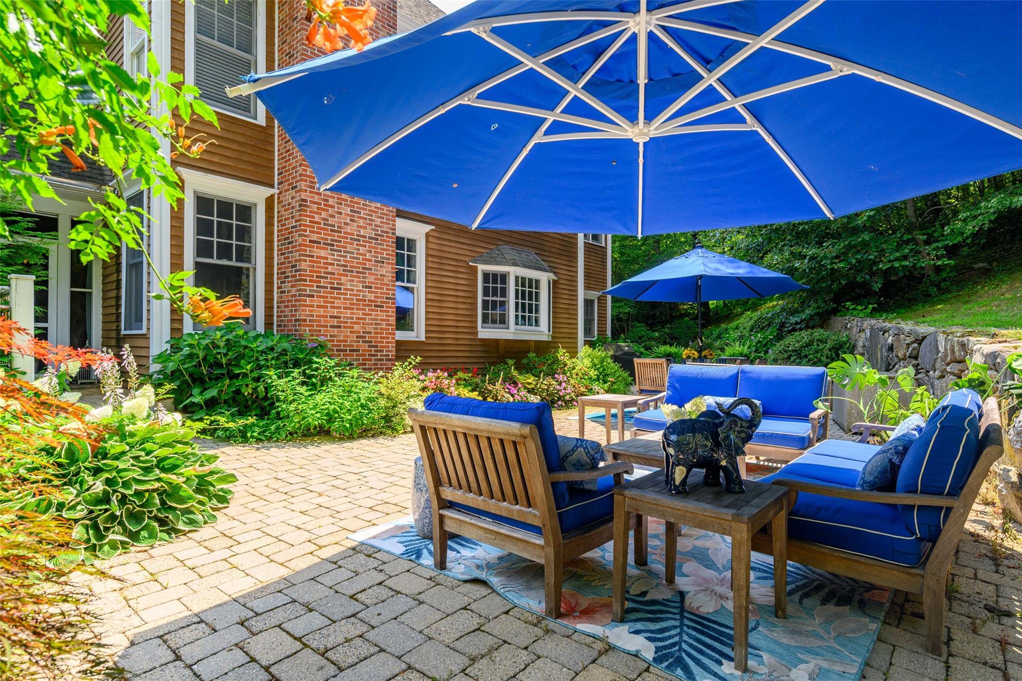 Single Family Autumn  Out Of Area, NY 06784, MLS-897420-26